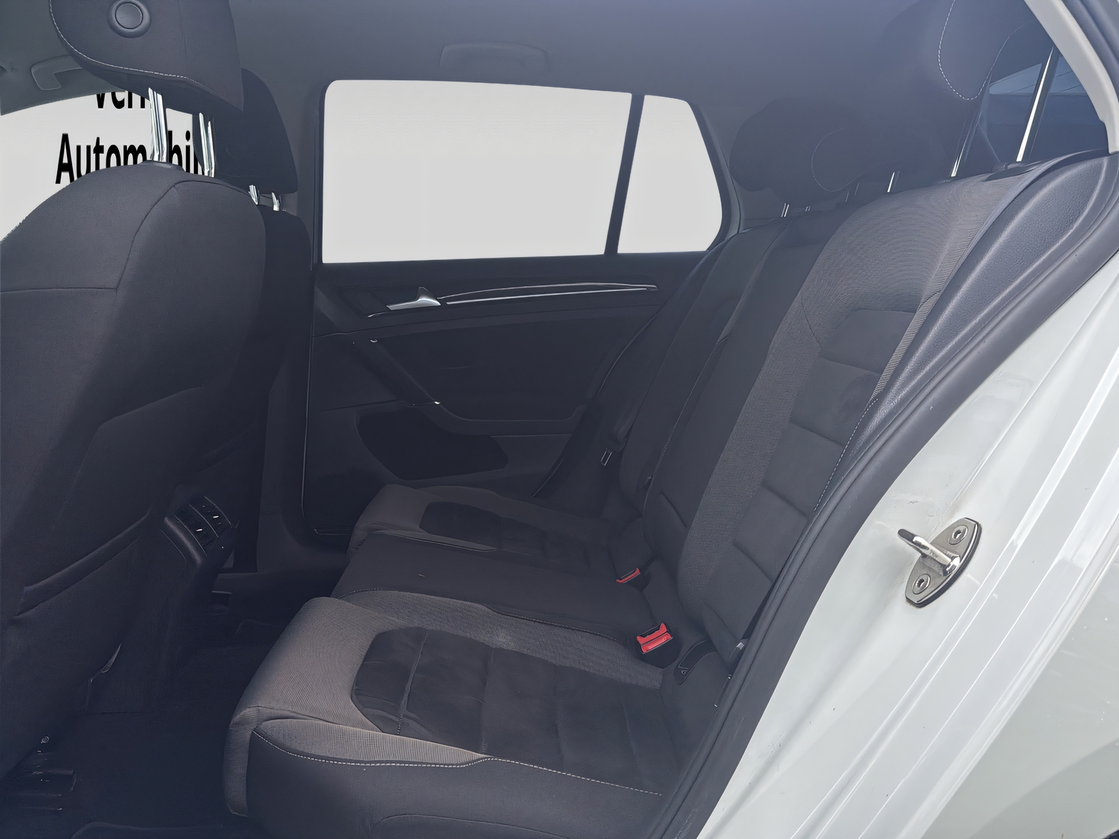 VW Golf 1.5 TSI EVO Highline DSG-image-14
