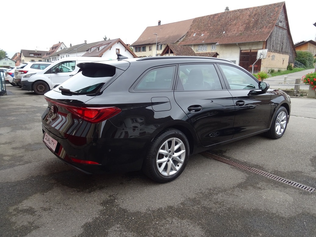 SEAT Leon ST 2.0 TDI Style DSG-showroom-element-2