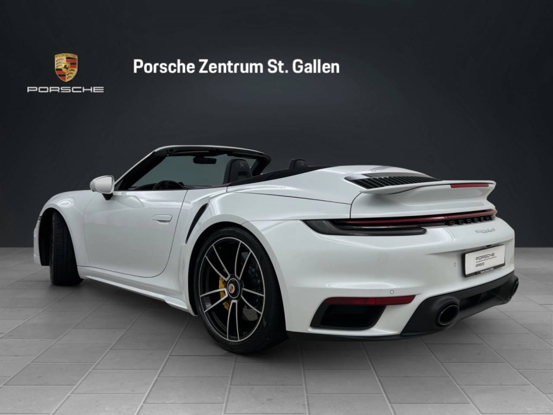 PORSCHE 911 Turbo S Cabriolet-image-1