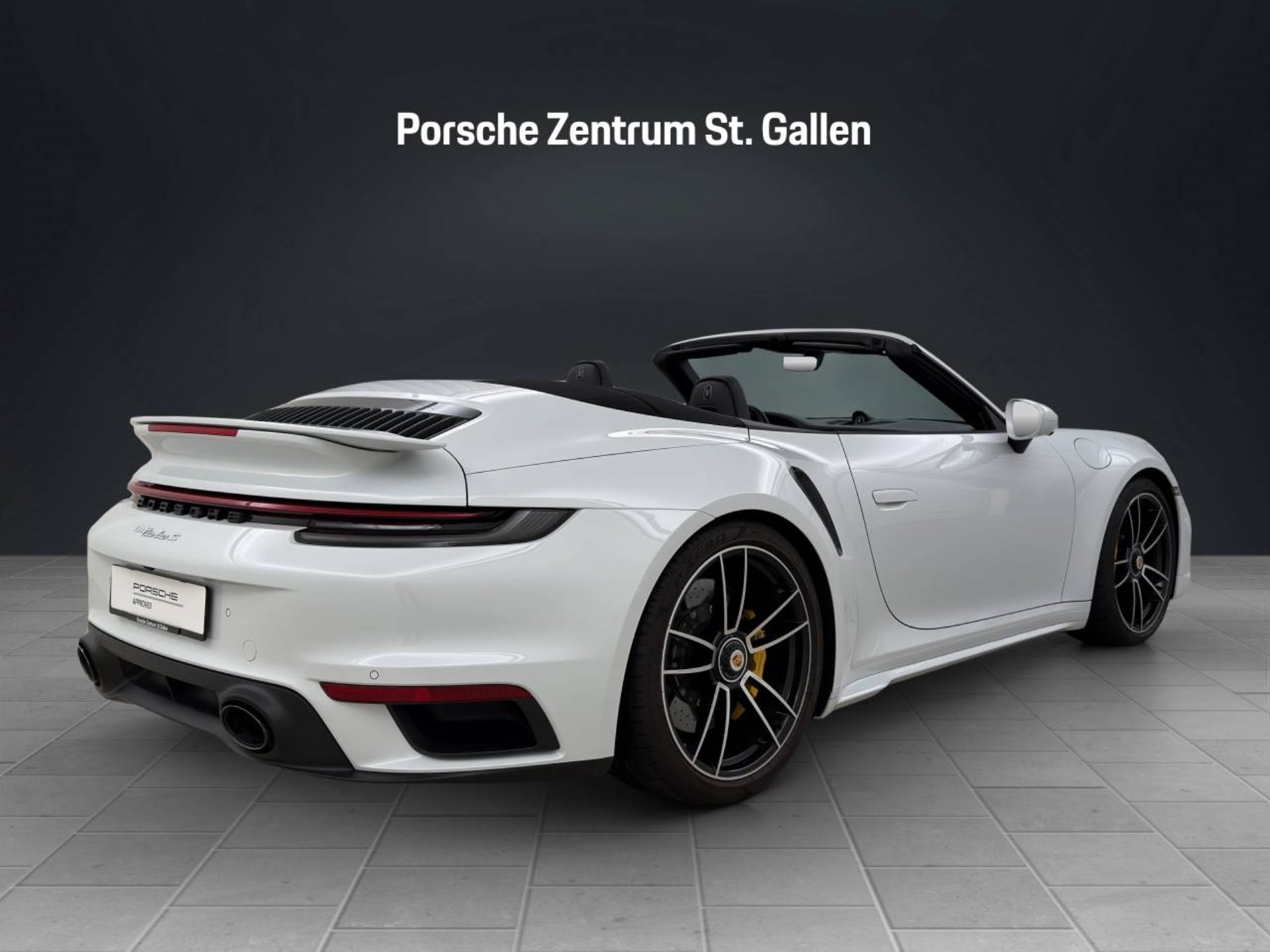 PORSCHE 911 Turbo S Cabriolet-image-6