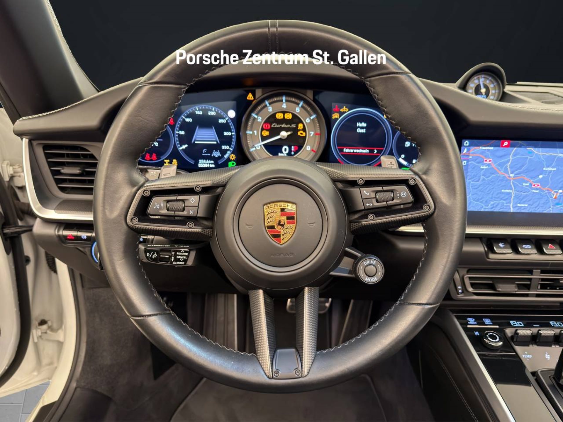 PORSCHE 911 Turbo S Cabriolet-image-12