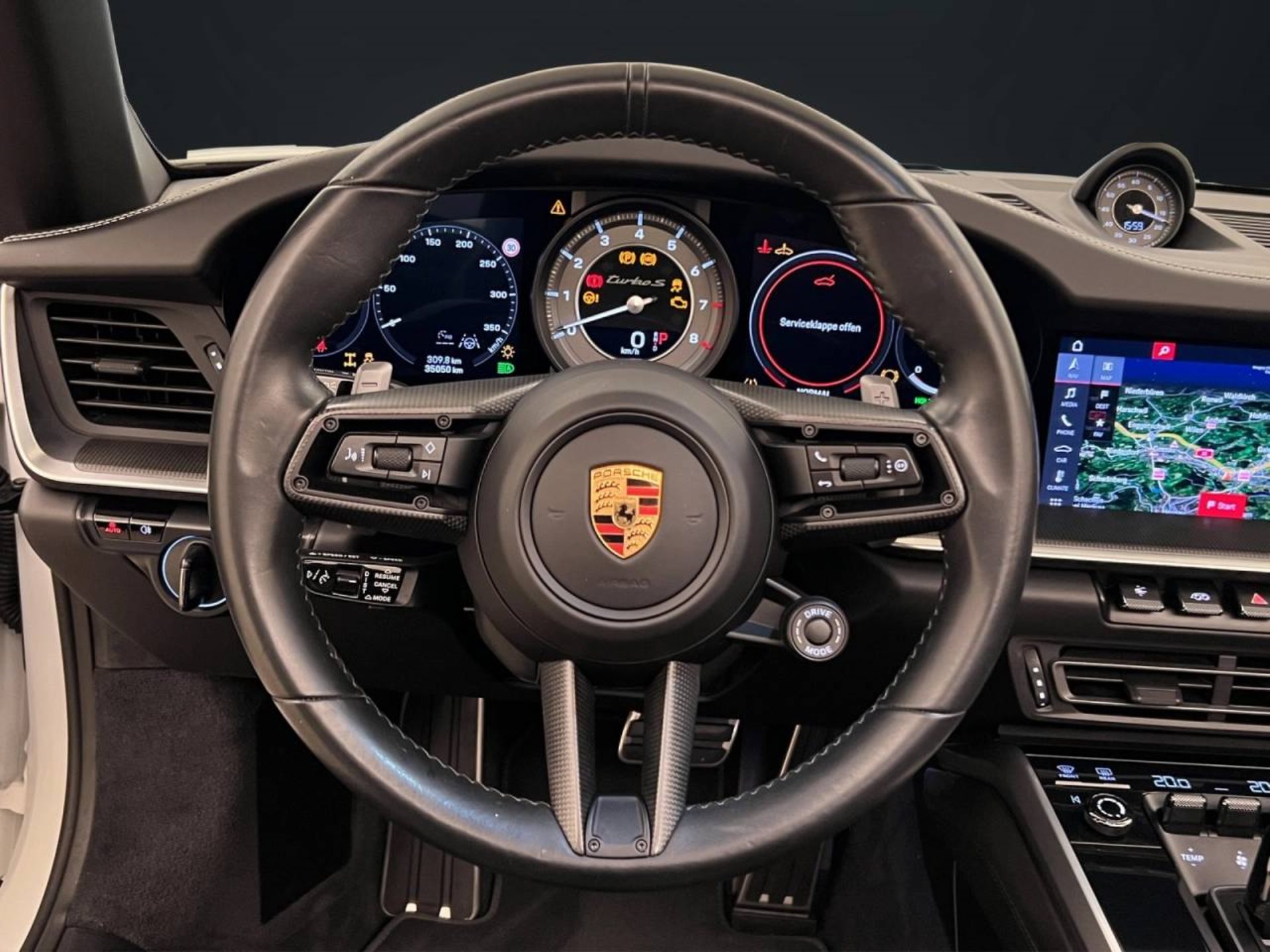 PORSCHE 911 Turbo S Cabriolet-image-3