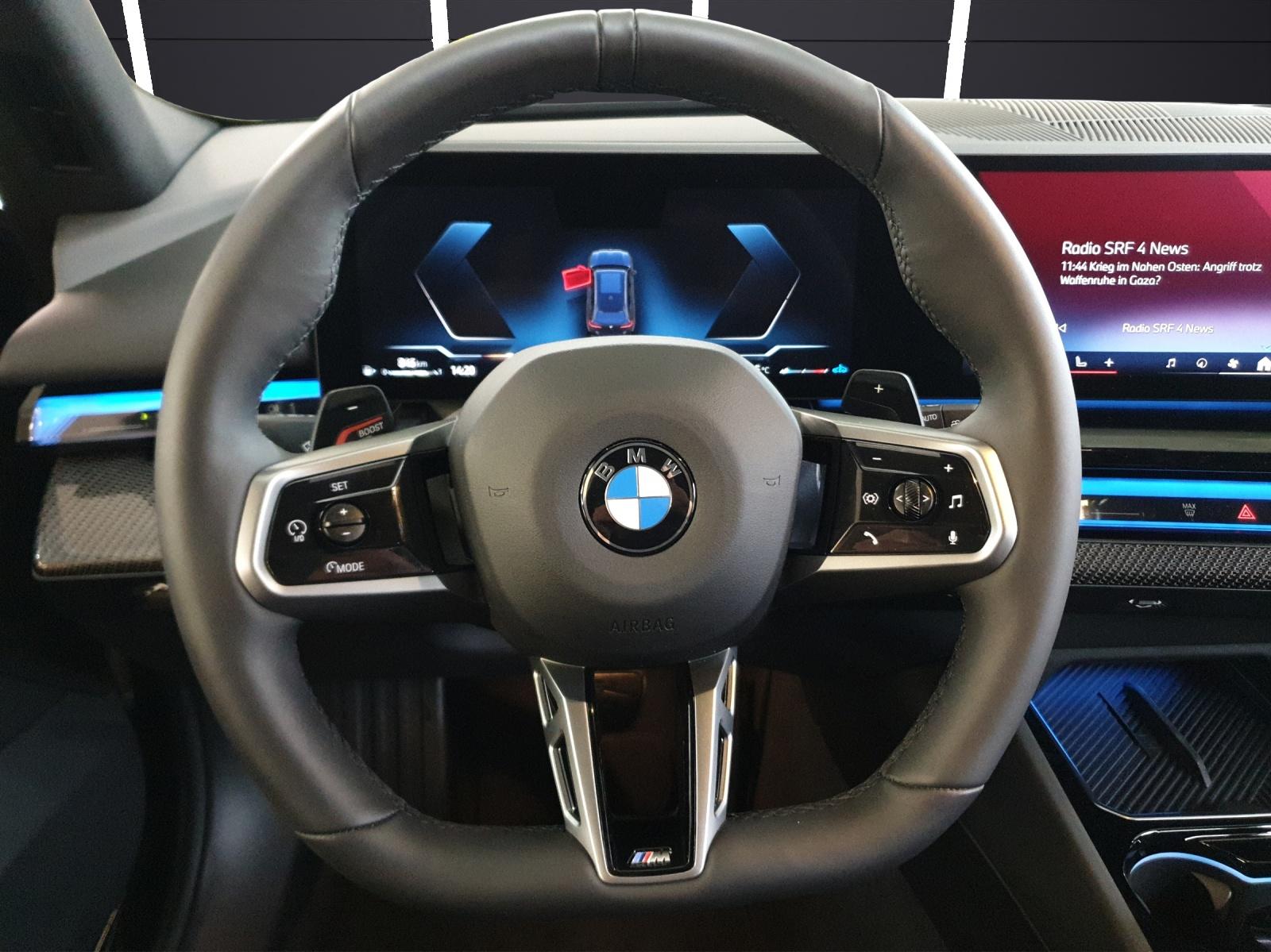 BMW 540d xDrive Touring-image-18