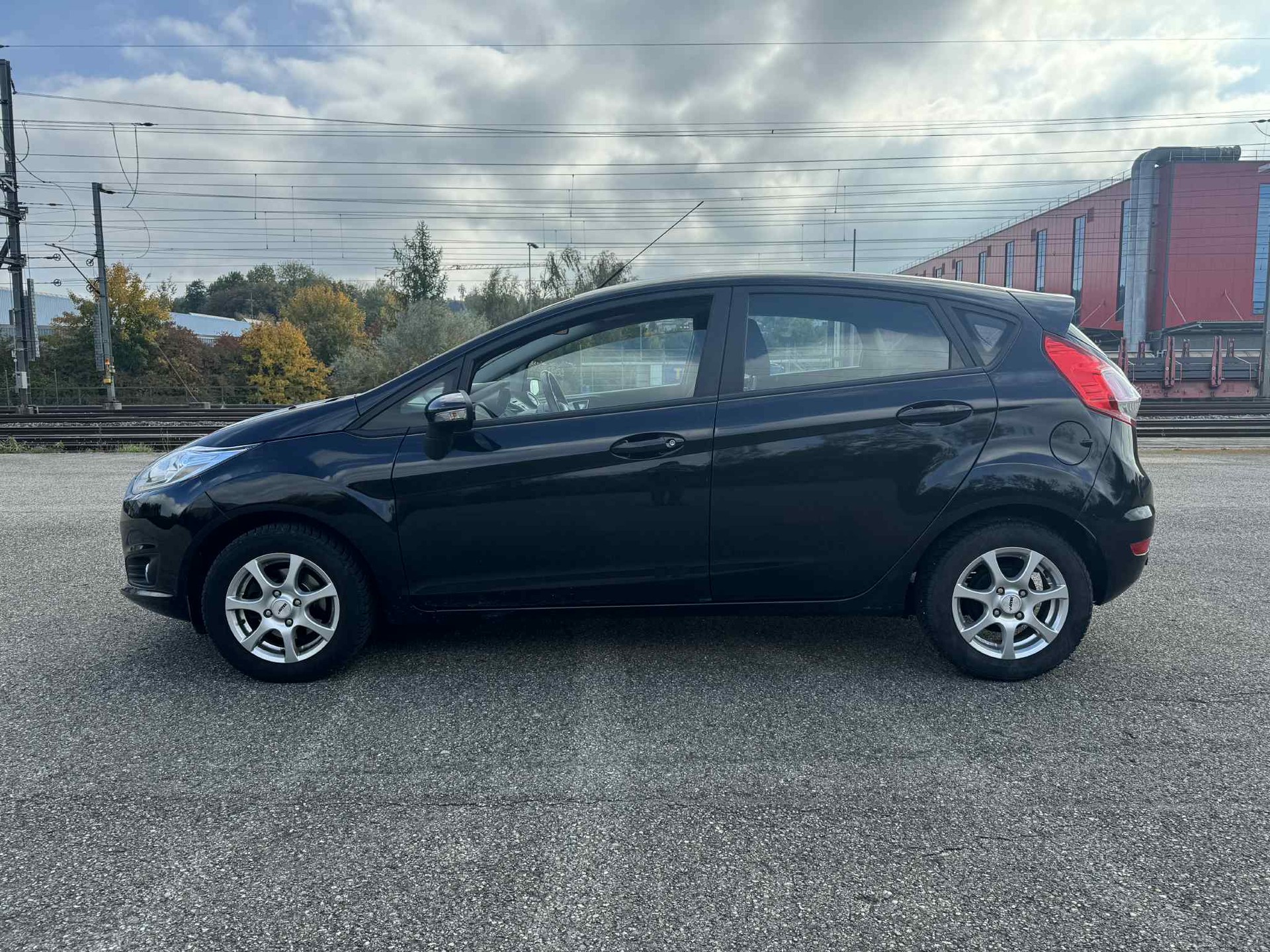 FORD Fiesta 1.0 SCTi ST Line-image-4