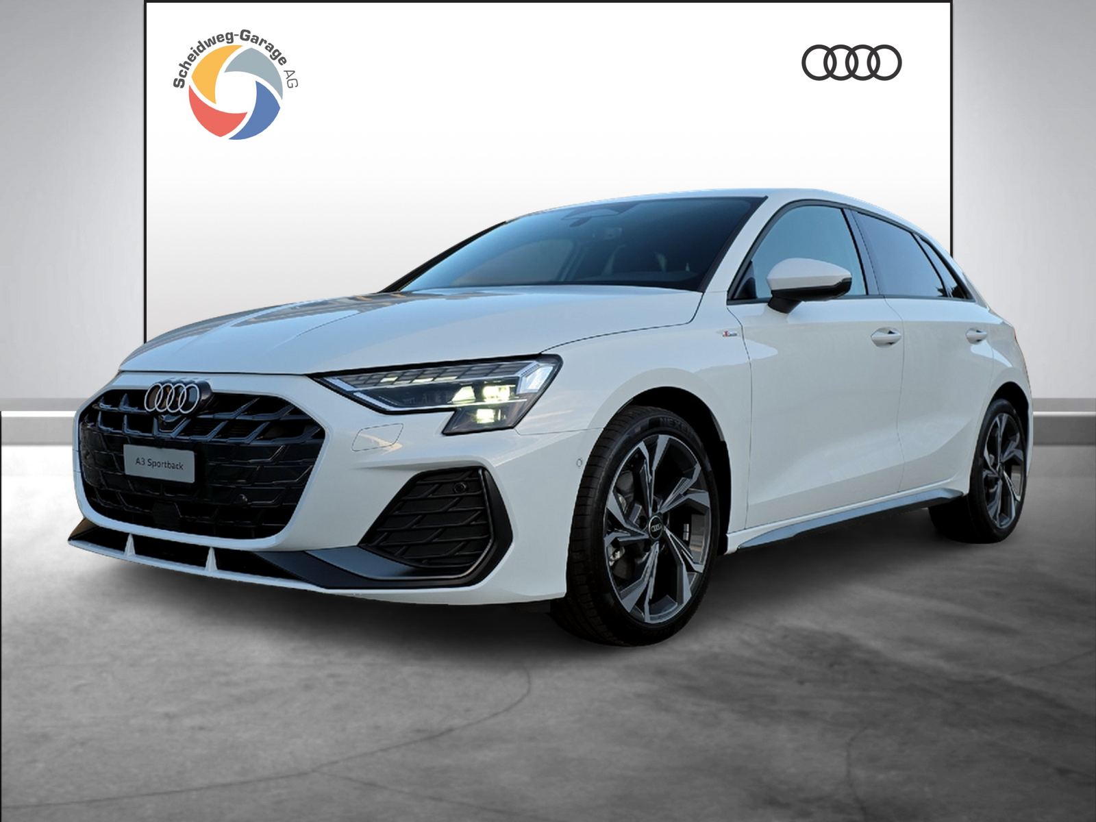 AUDI A3 Sportback TFSI 110 kW S line Attraction S tronic-image-0