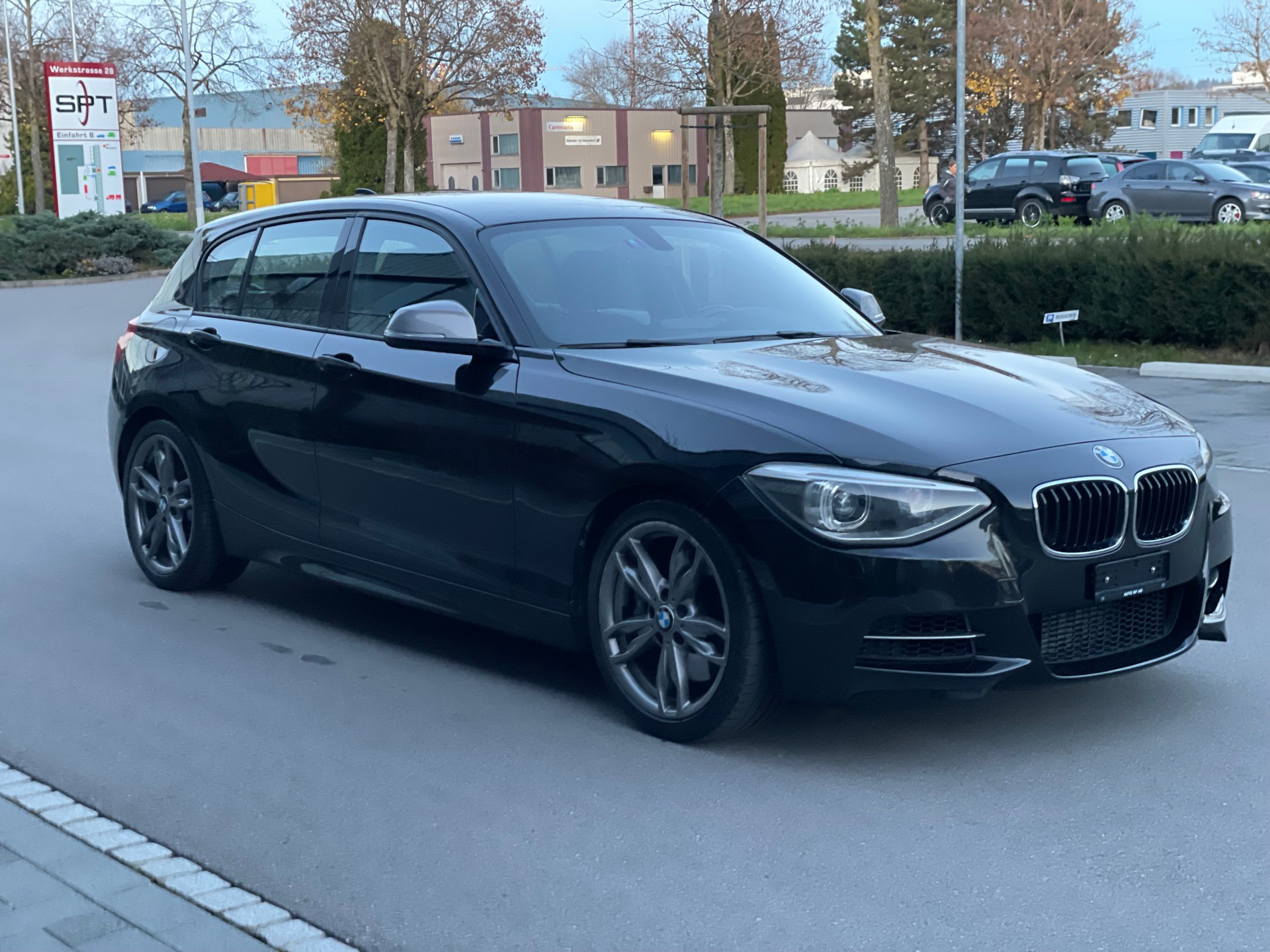 BMW M135i-image-4
