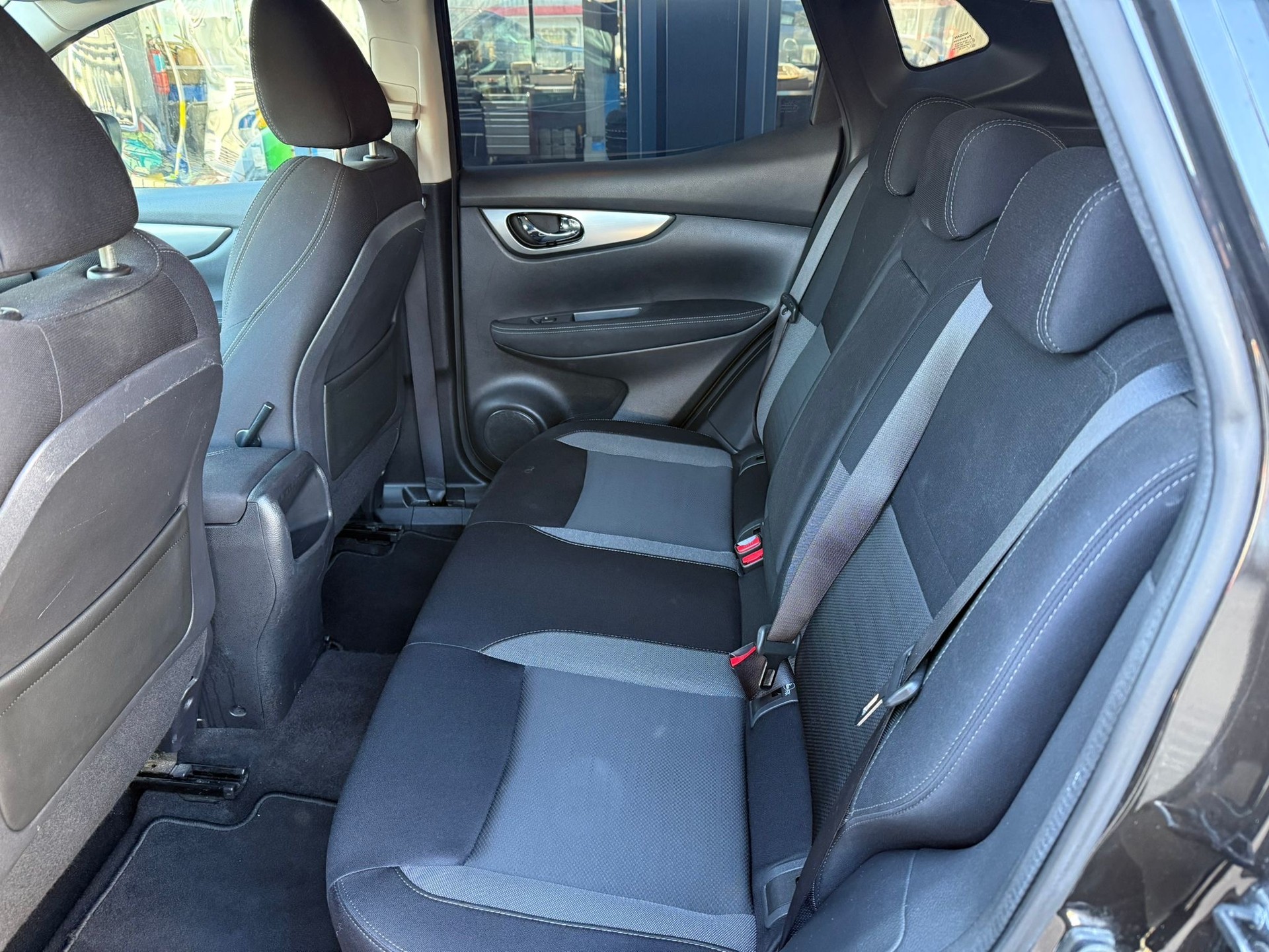 NISSAN Qashqai 1.6 dCi tekna+ Xtronic CVT-image-6