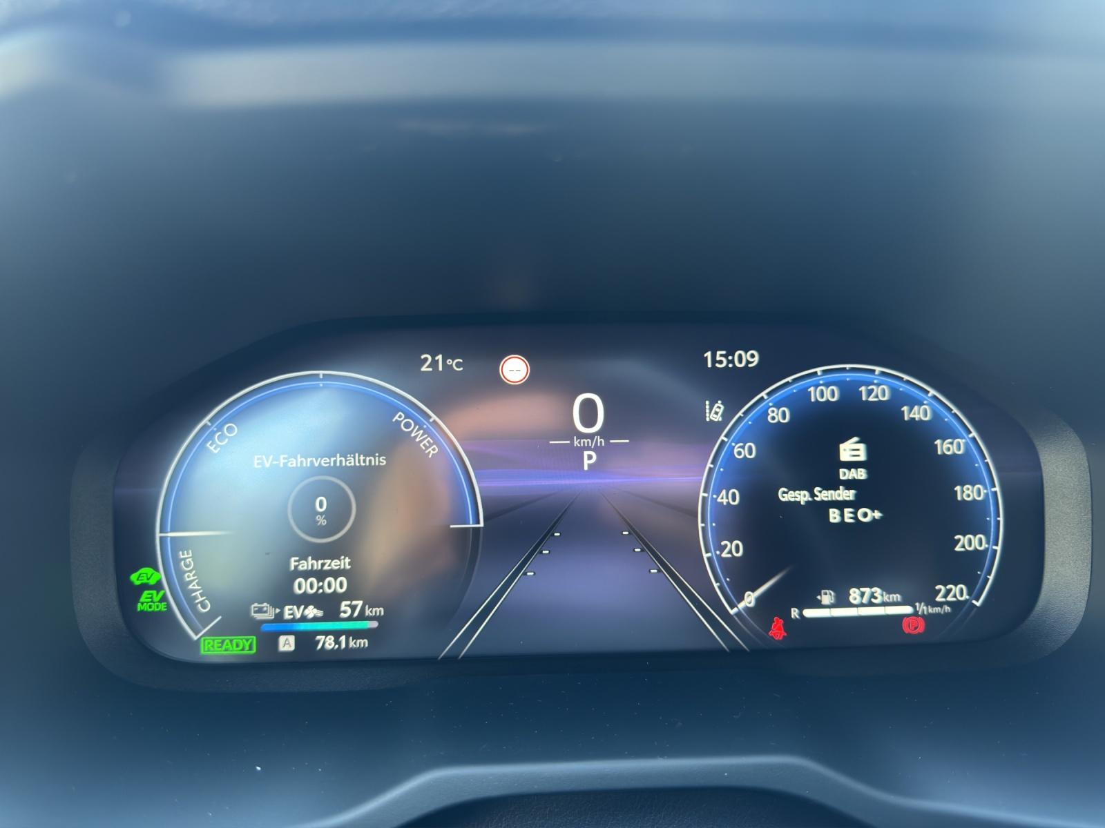 SUZUKI Across 2.5 PHEV Compact Top 4x4-image-10