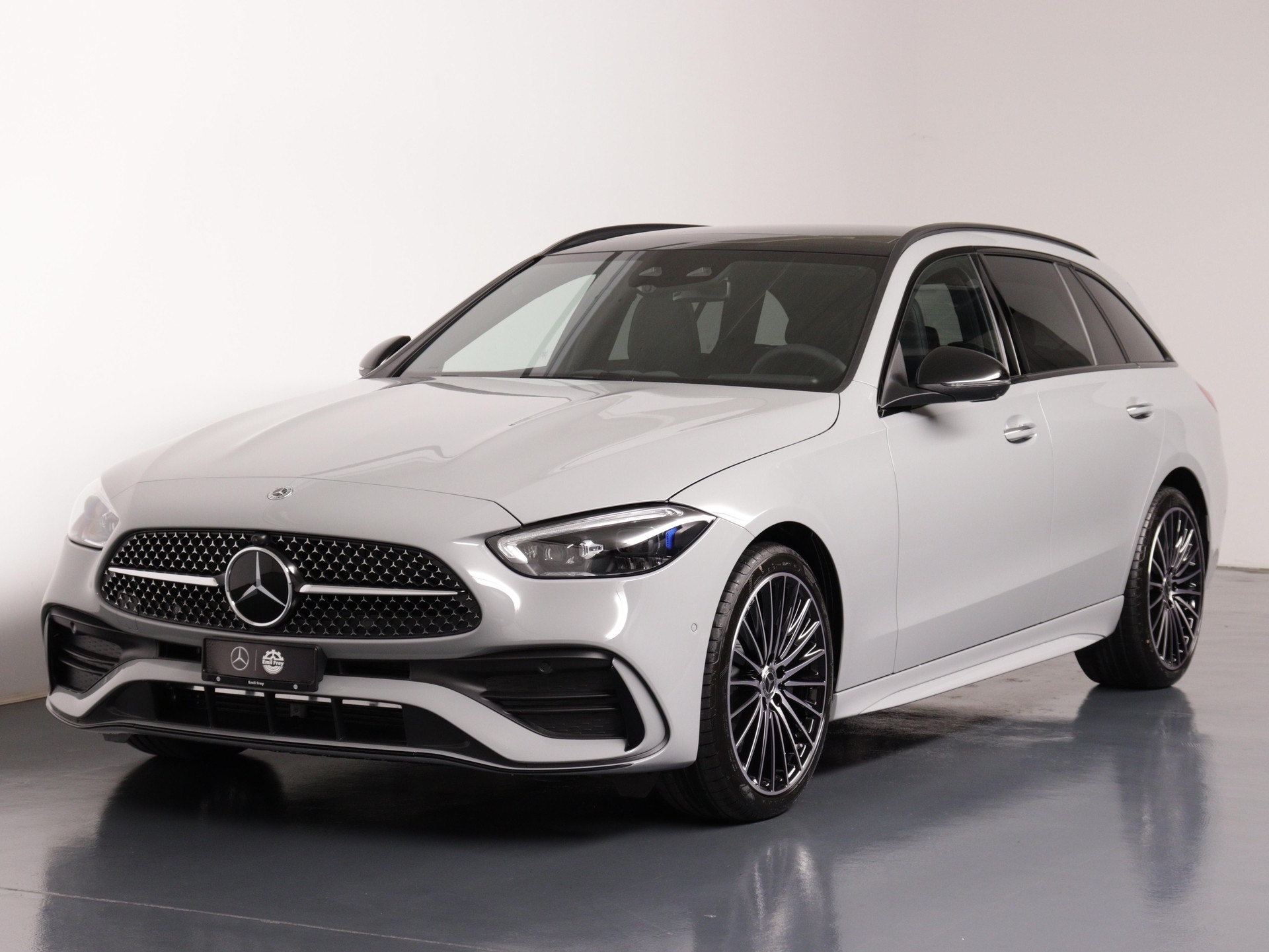 MERCEDES-BENZ C 220 d Swiss Star AMG Line 4matic Kombi-showroom-element-1
