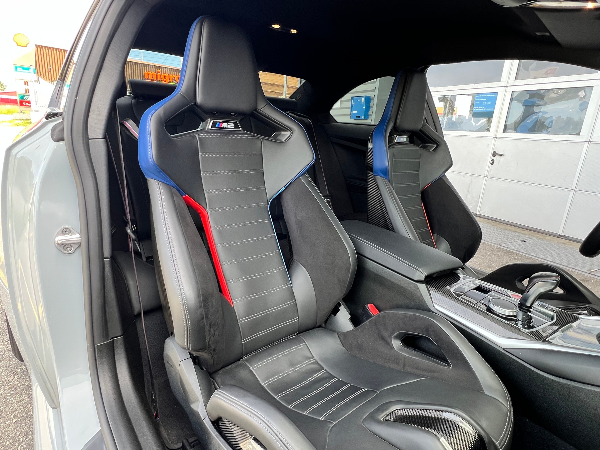 BMW M2 Steptronic-image-7