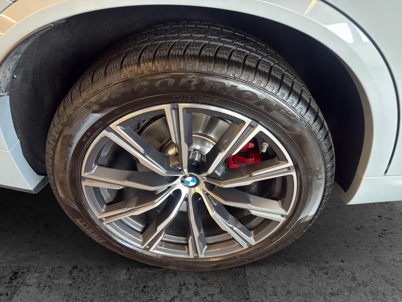 BMW X5 40d xDrive SAG-image-9