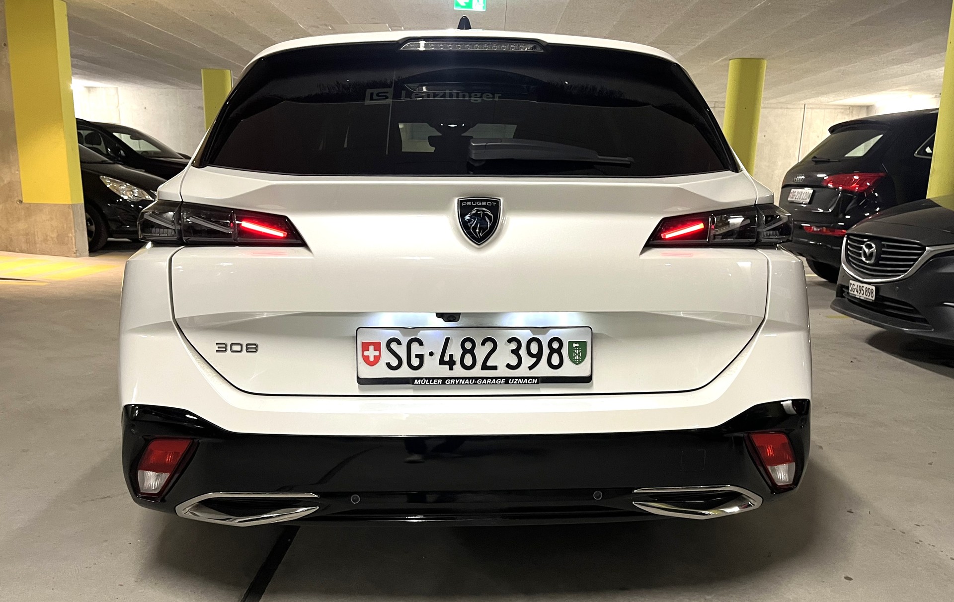 PEUGEOT 308 SW 1.6 PHEV 225 GT-image-2