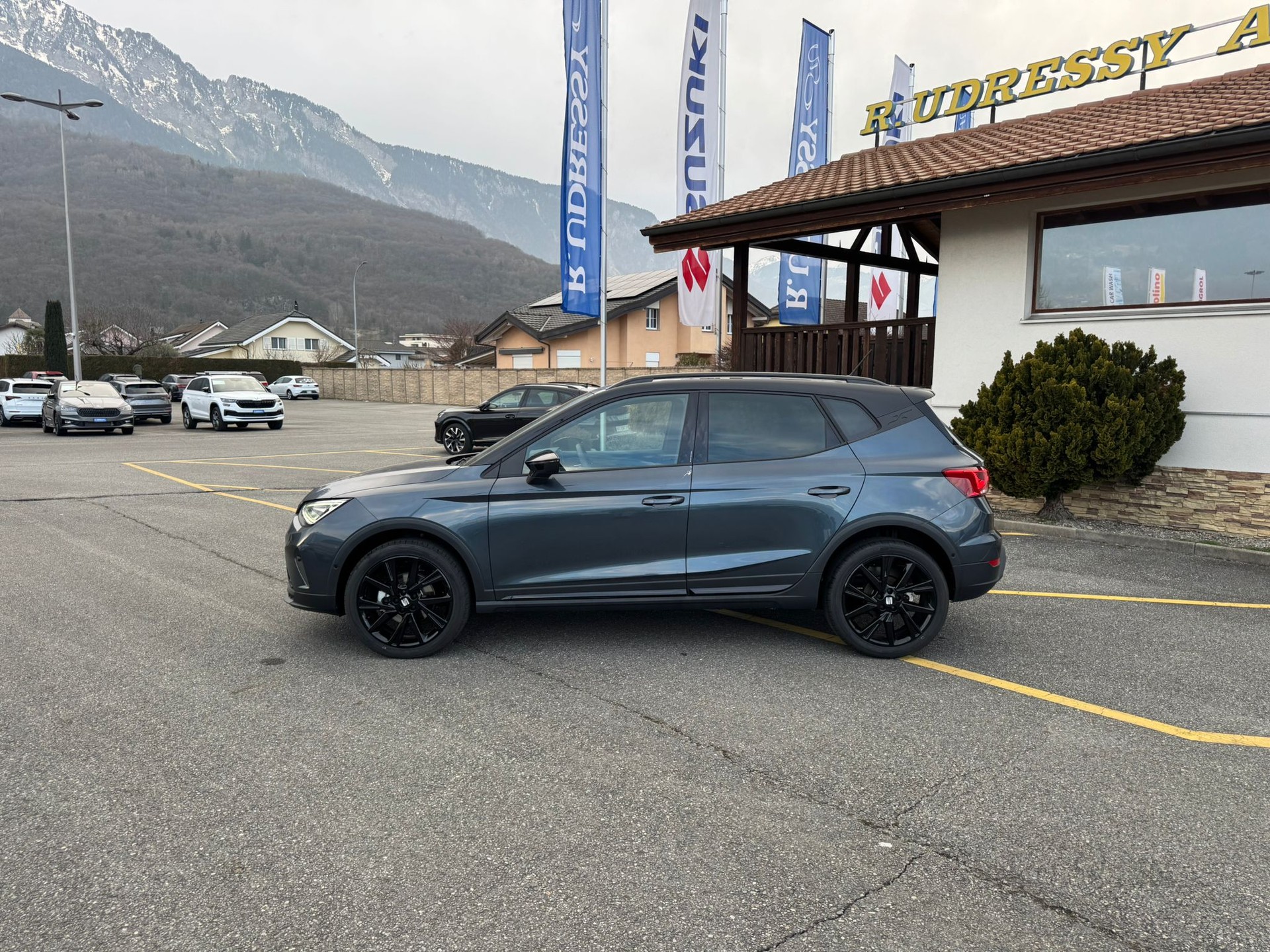 SEAT Arona 1.0 TSI FR DSG-image-1