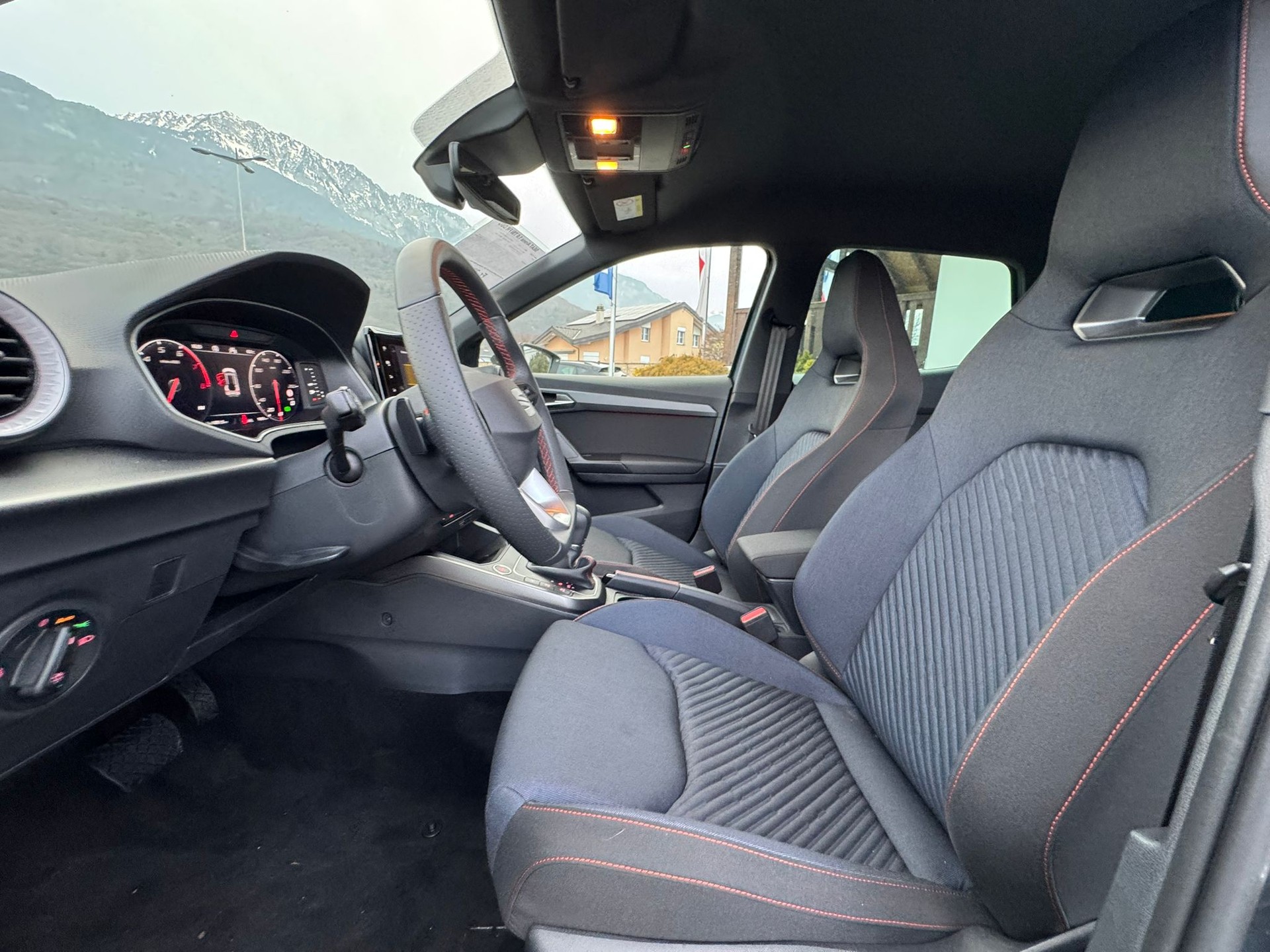 SEAT Arona 1.0 TSI FR DSG-image-10