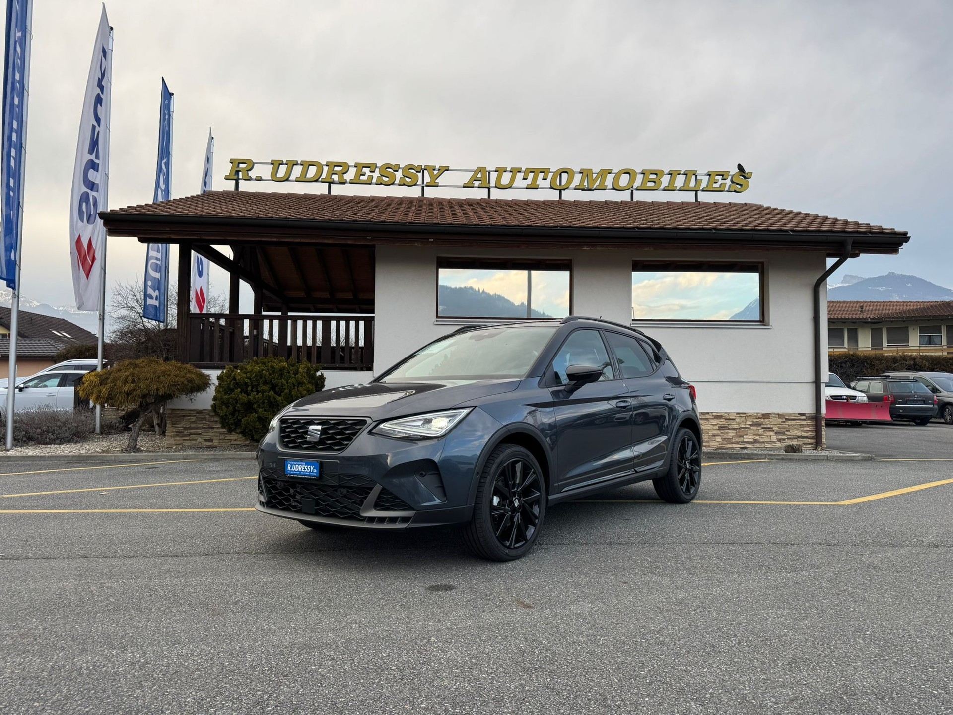 SEAT Arona 1.0 TSI FR DSG-image-0
