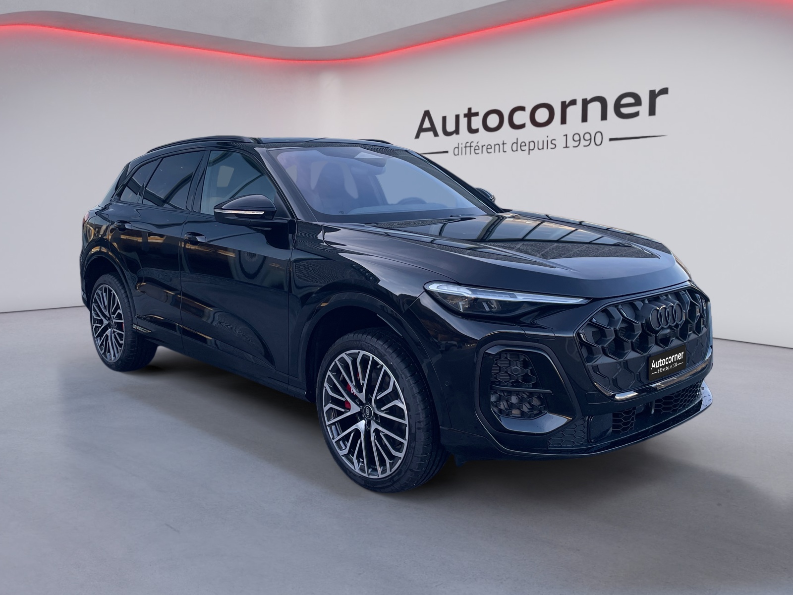 AUDI SQ5 TFSI quattro S-tronic-image-0