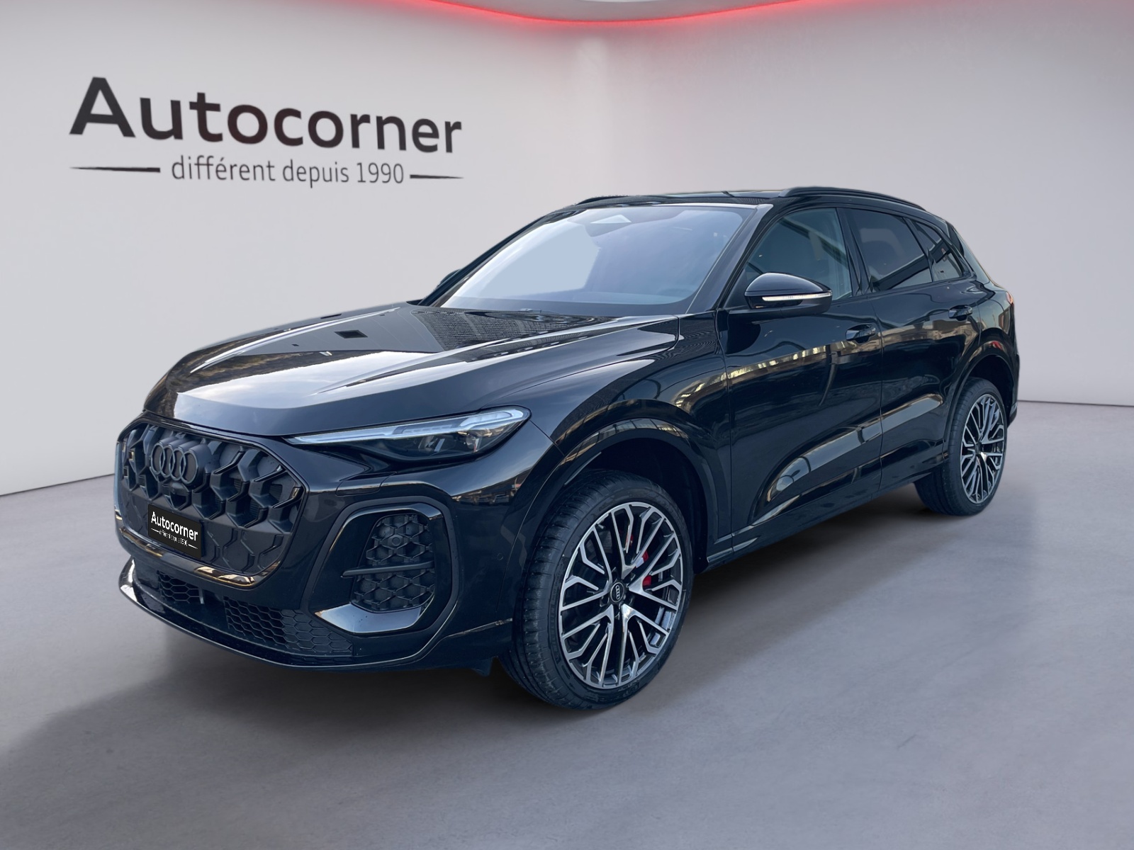 AUDI SQ5 TFSI quattro S-tronic-image-6