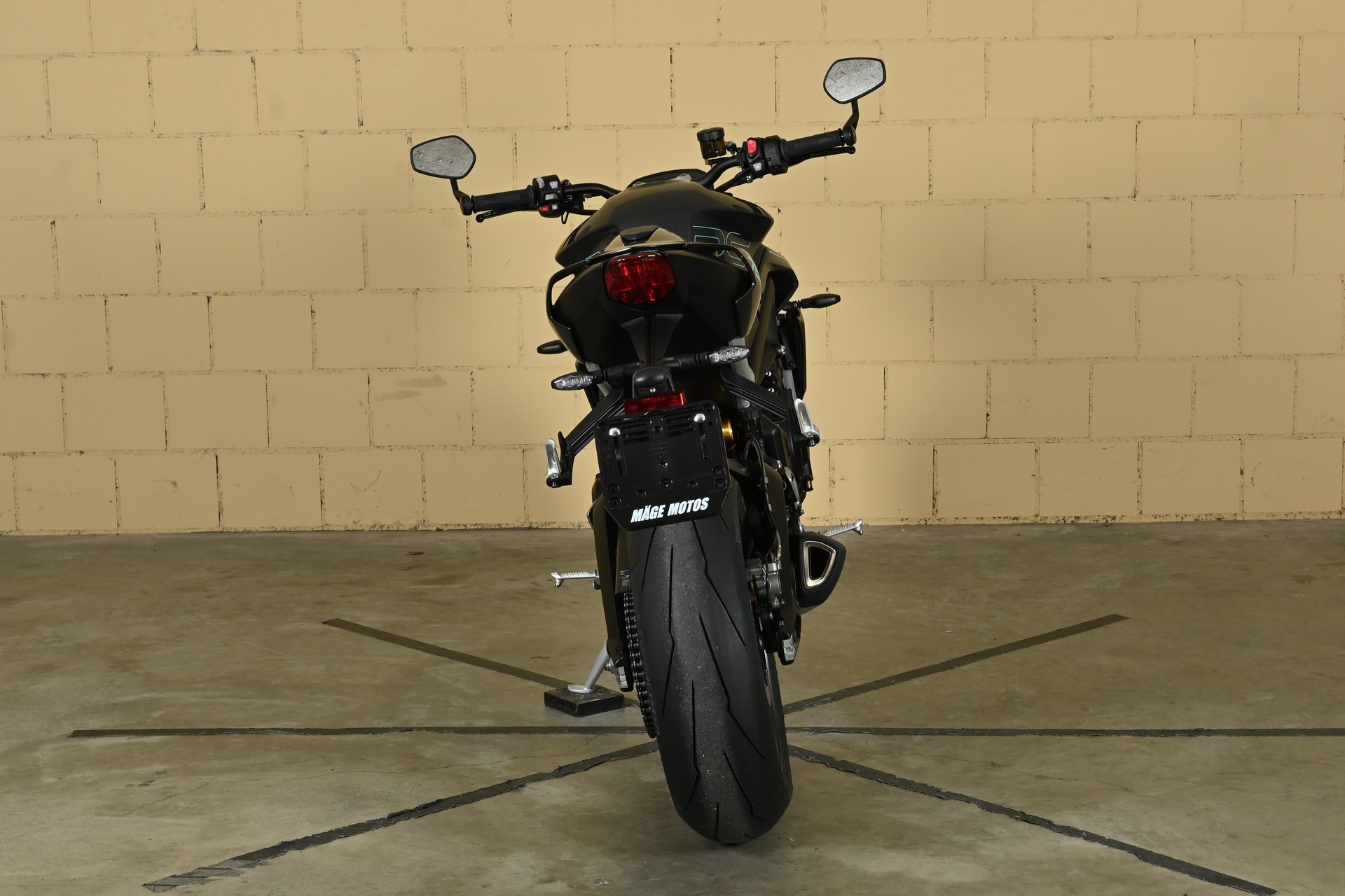 TRIUMPH Street Triple 765 RS-image-5