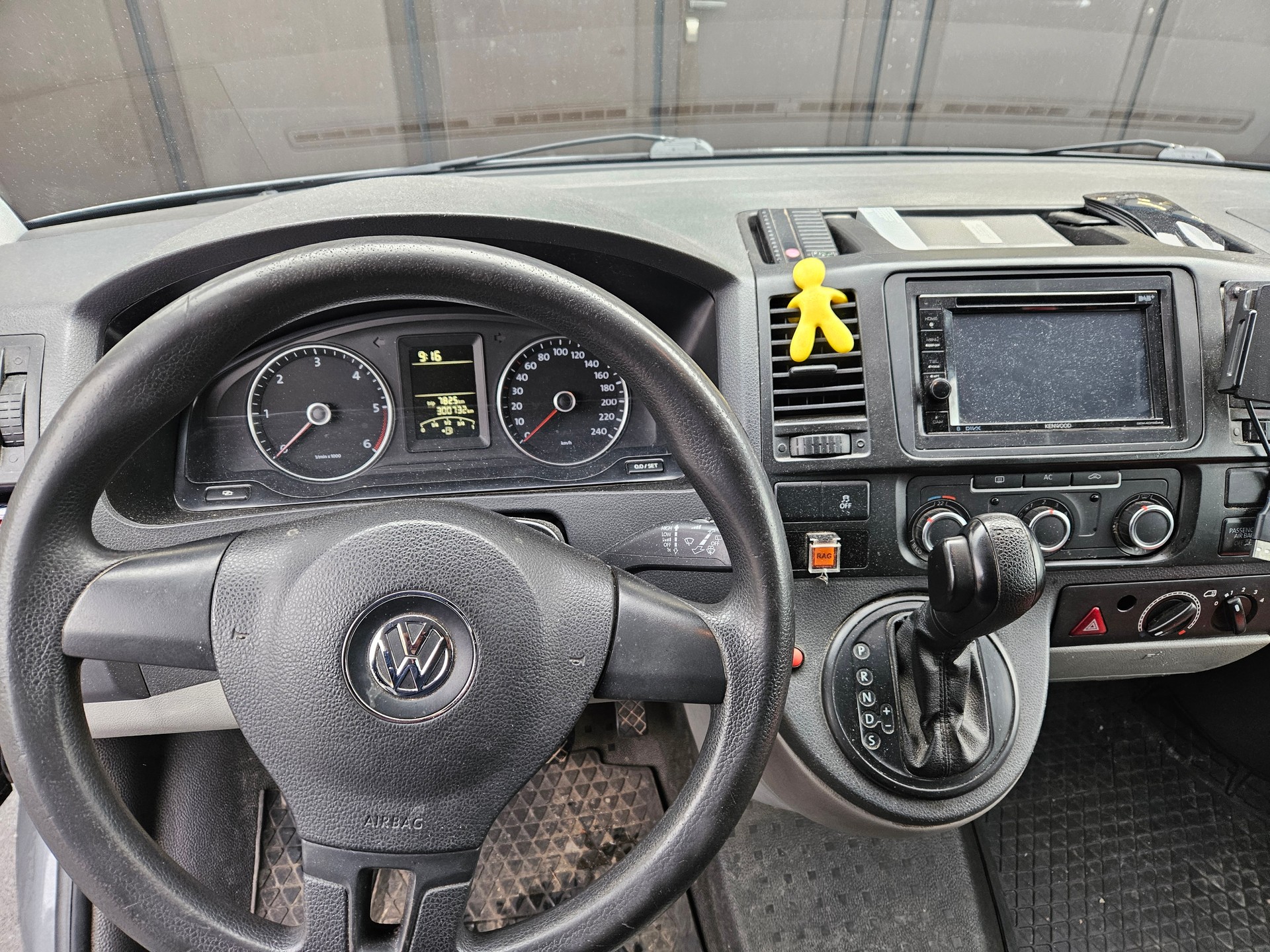 VW T5 2.0 Bi-TDI BMT 4Motion DSG-image-6