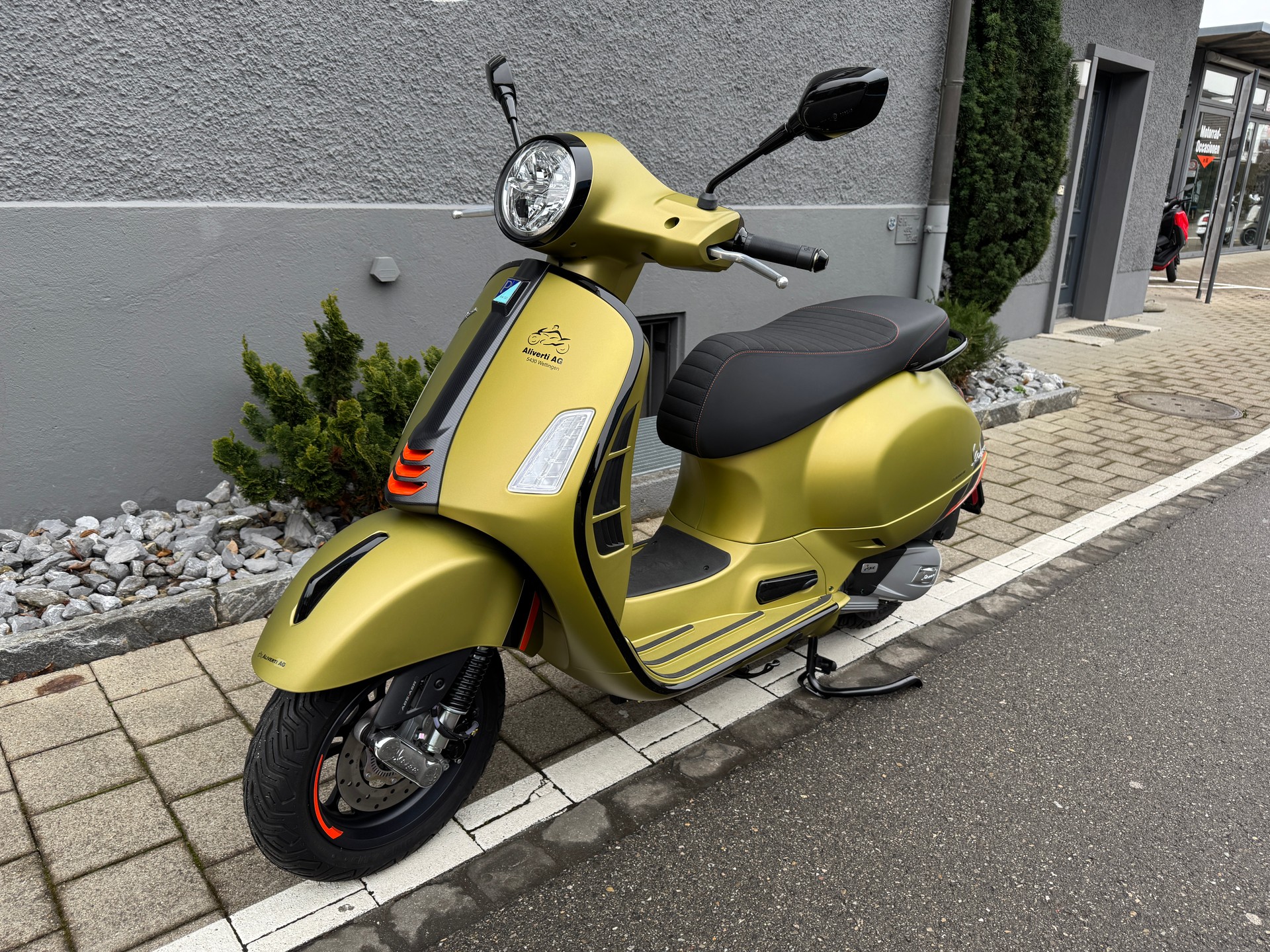 PIAGGIO Vespa GTS 125 Super Sport RST Euro 5+-showroom-element-1