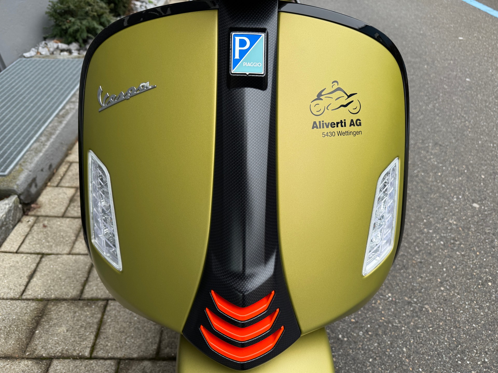 PIAGGIO Vespa GTS 125 Super Sport RST Euro 5+-showroom-element-3
