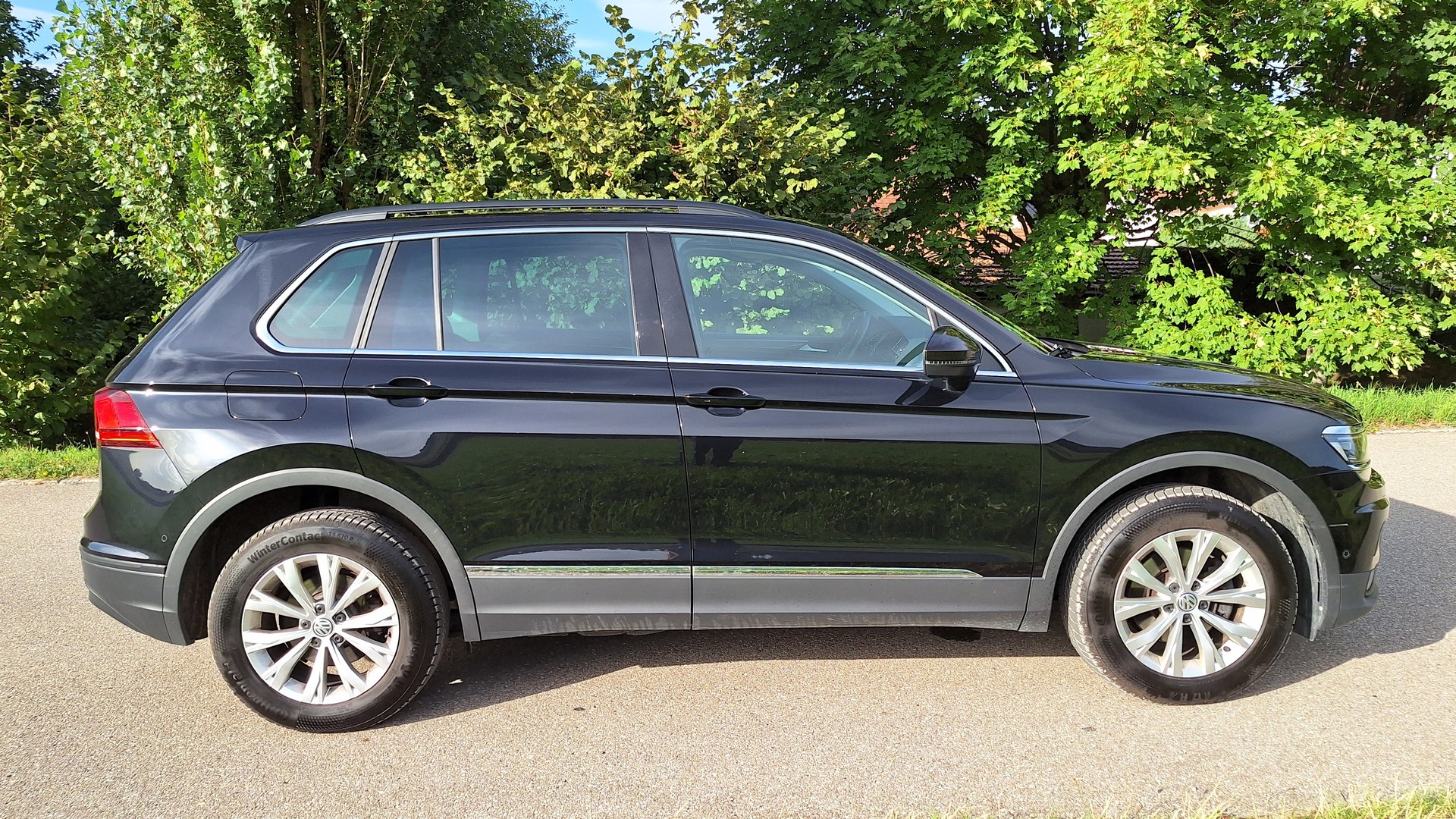 VW Tiguan 2.0 TDI SCR Comfortline 4Motion-image-7