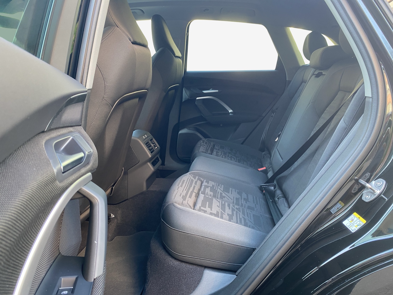 AUDI Q5 TDI quattro 150 kW S-tronic-image-11