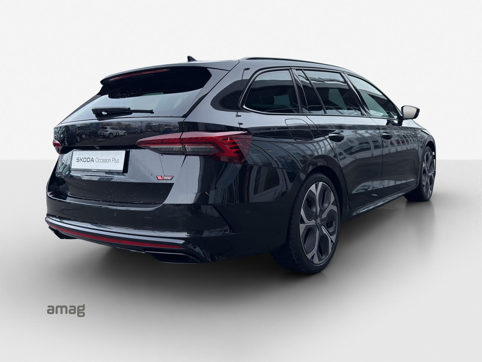SKODA Octavia Combi 2.0 TSI DSG RS-image-4