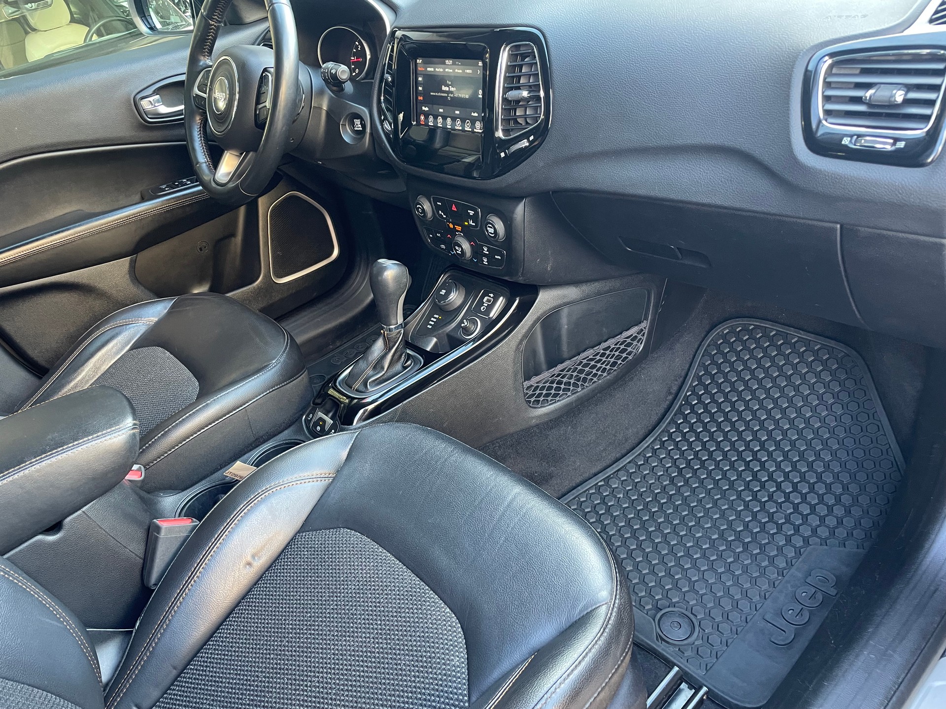 JEEP Compass 2.0CRD Limited AWD 9ATX-image-12