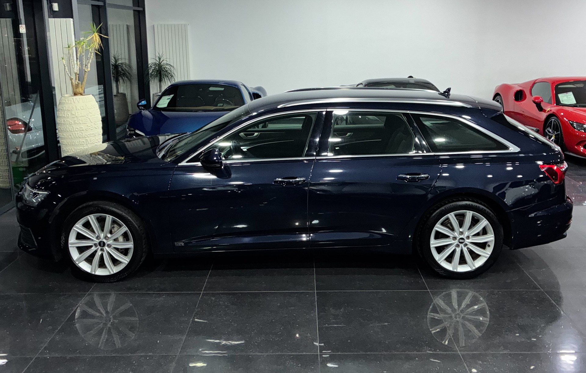 AUDI A6 Avant 40 TDI Design quattro S-tronic-image-3