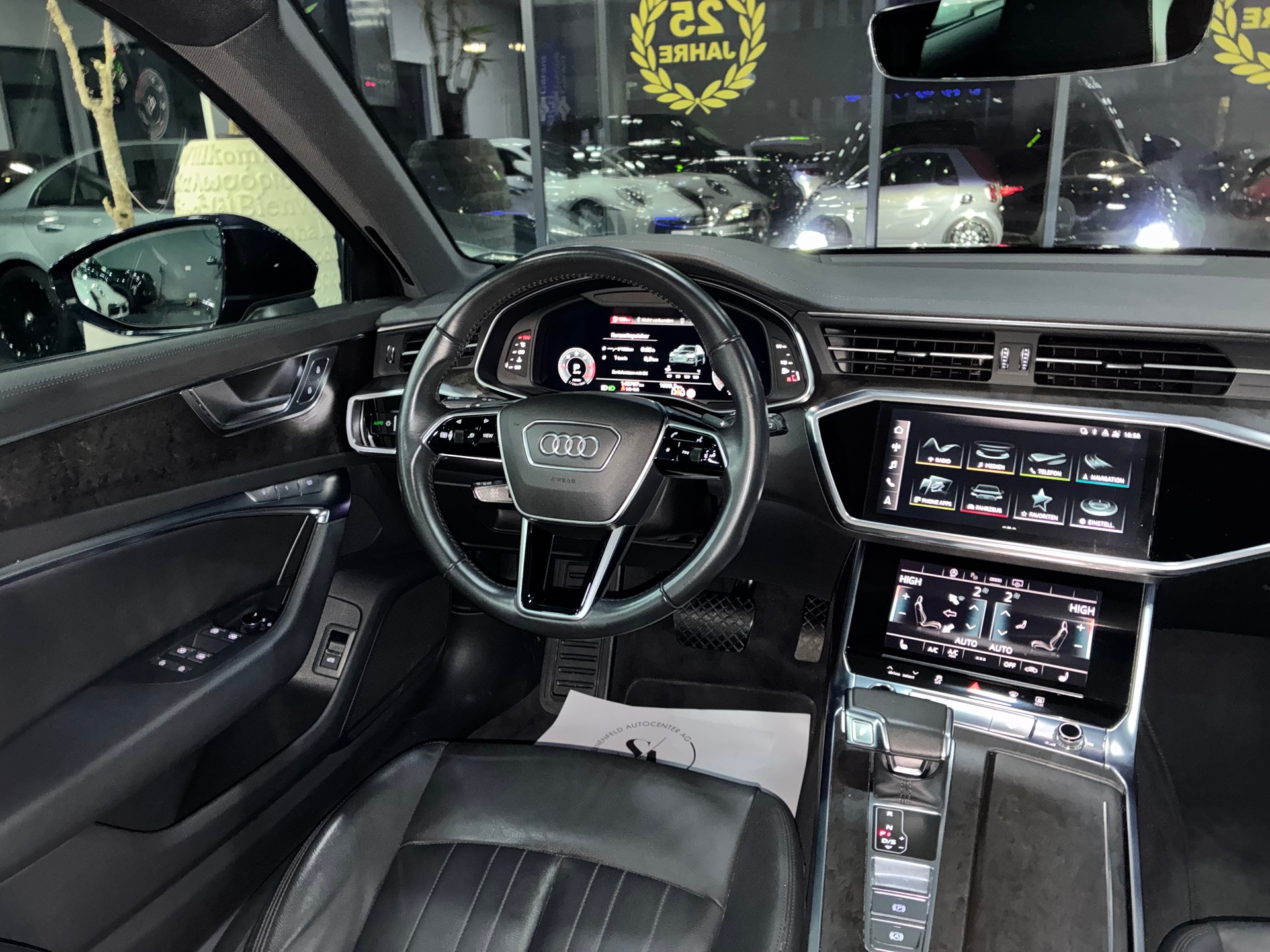 AUDI A6 Avant 40 TDI Design quattro S-tronic-image-7