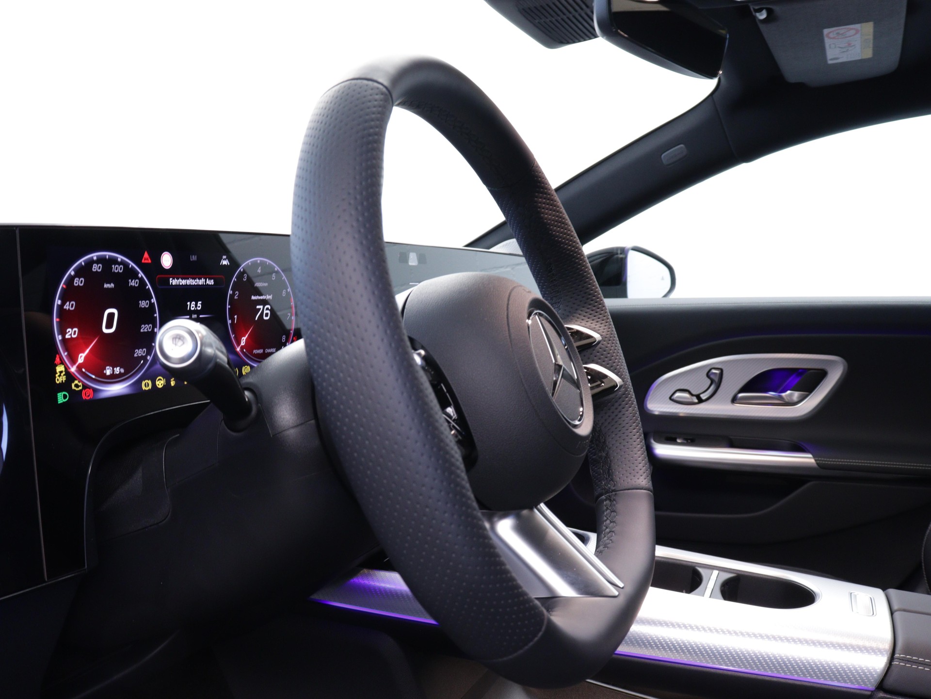 MERCEDES-BENZ CLA 220 AMG Line 4matic-image-6