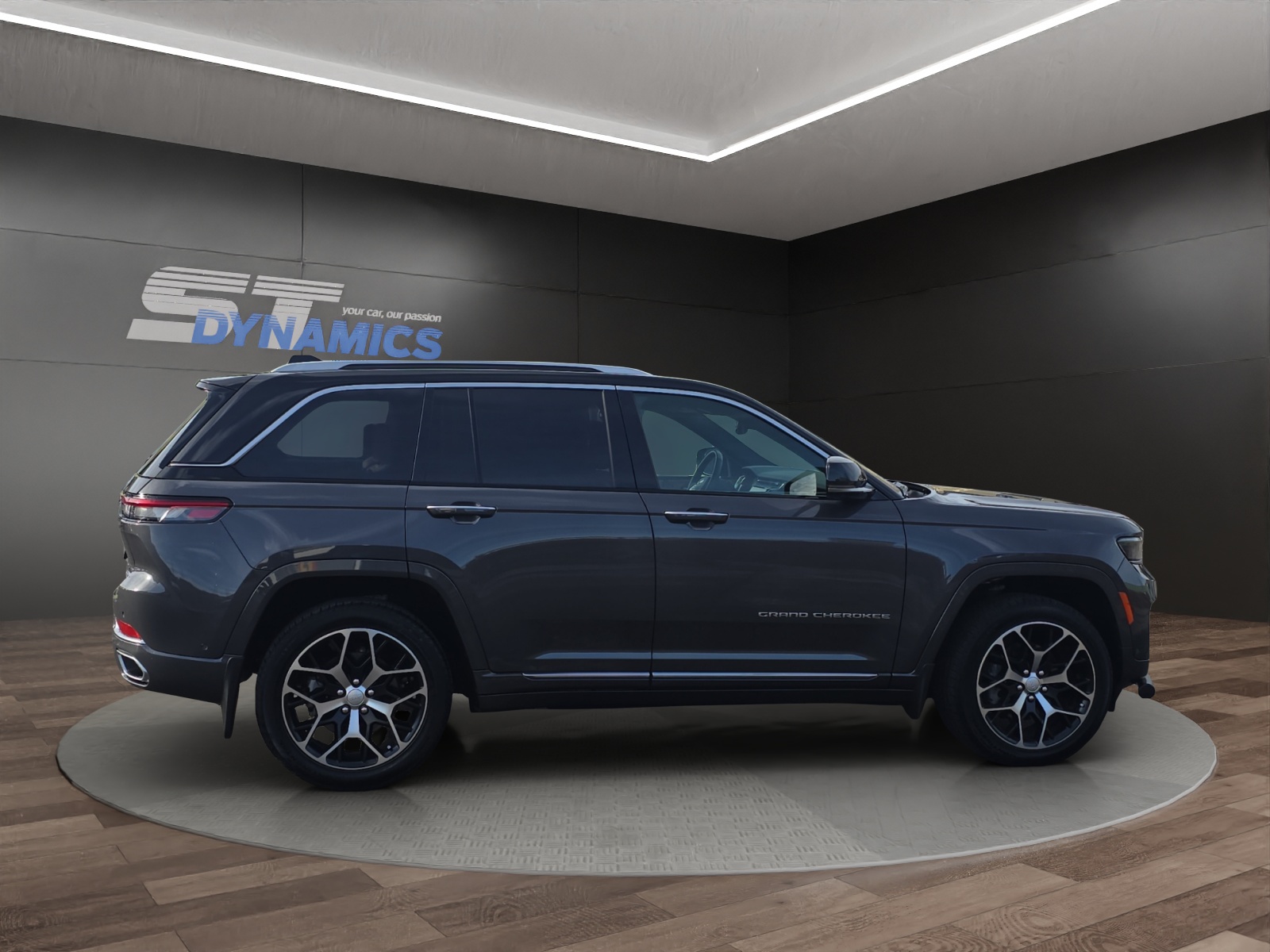 JEEP Grand Cherokee 5.7 V8 Summit Reserve-image-6