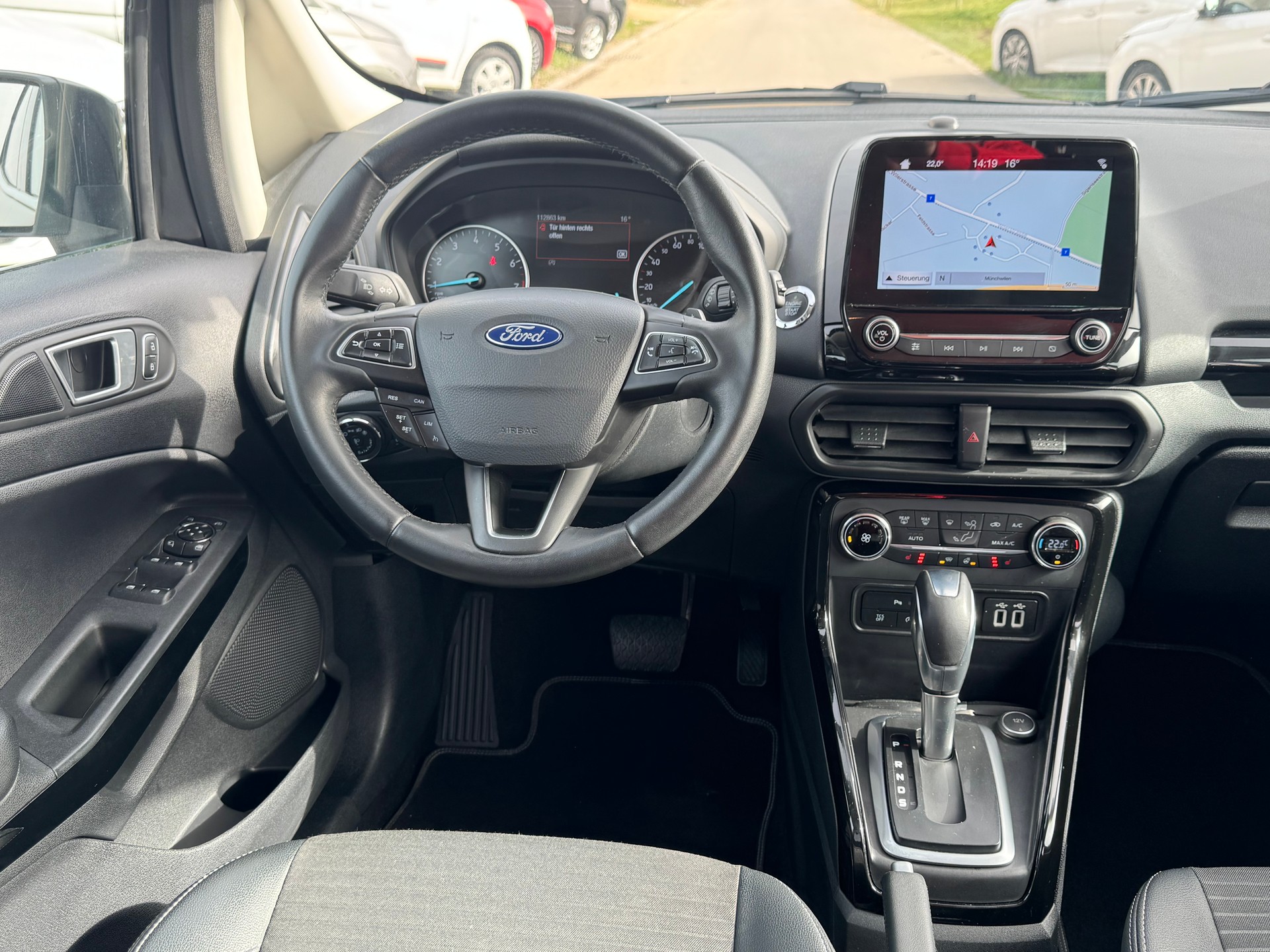 FORD EcoSport 1.0 SCTi Titanium Automat-image-8