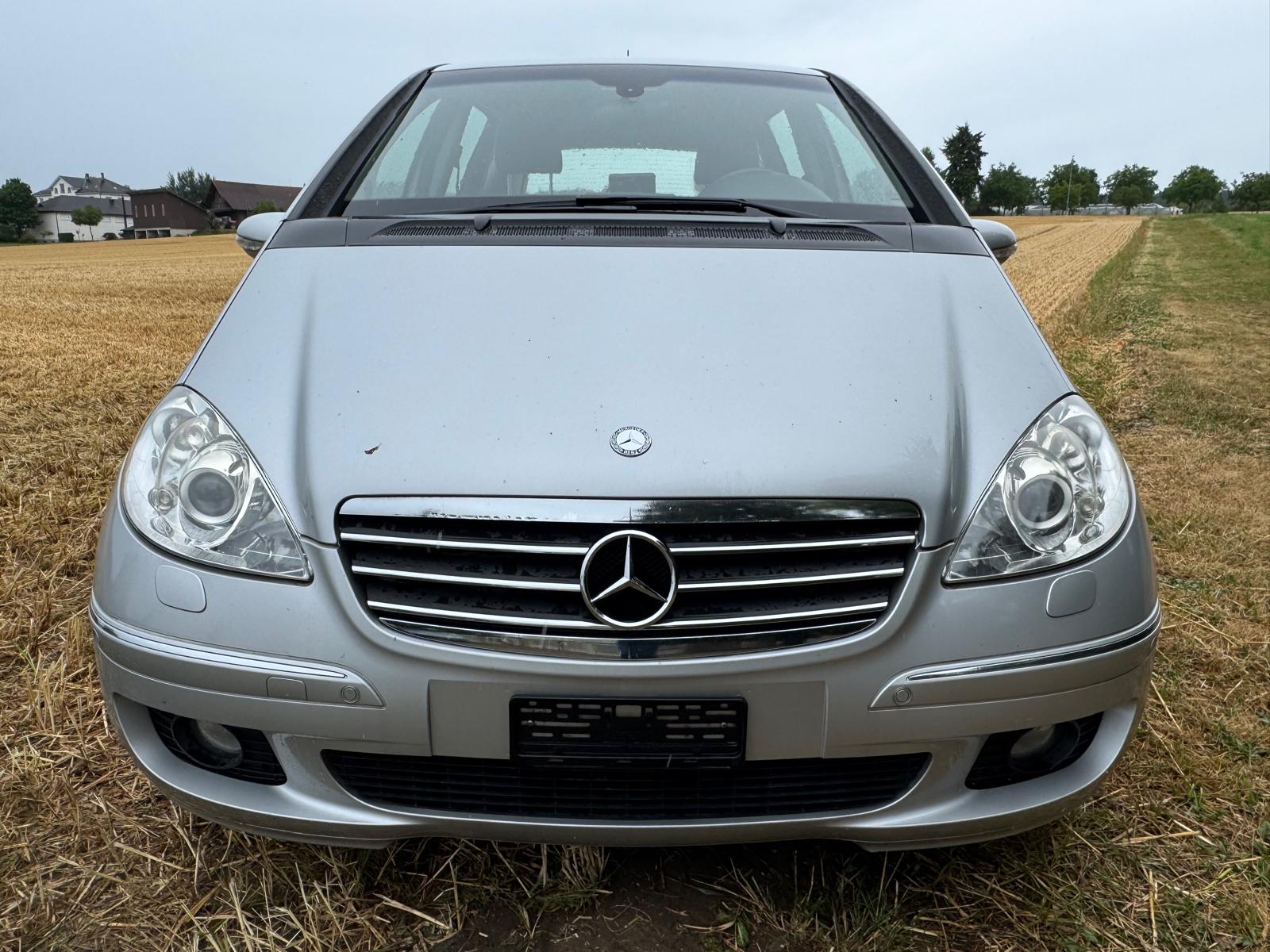 MERCEDES-BENZ A 200 Avantgarde-image-0