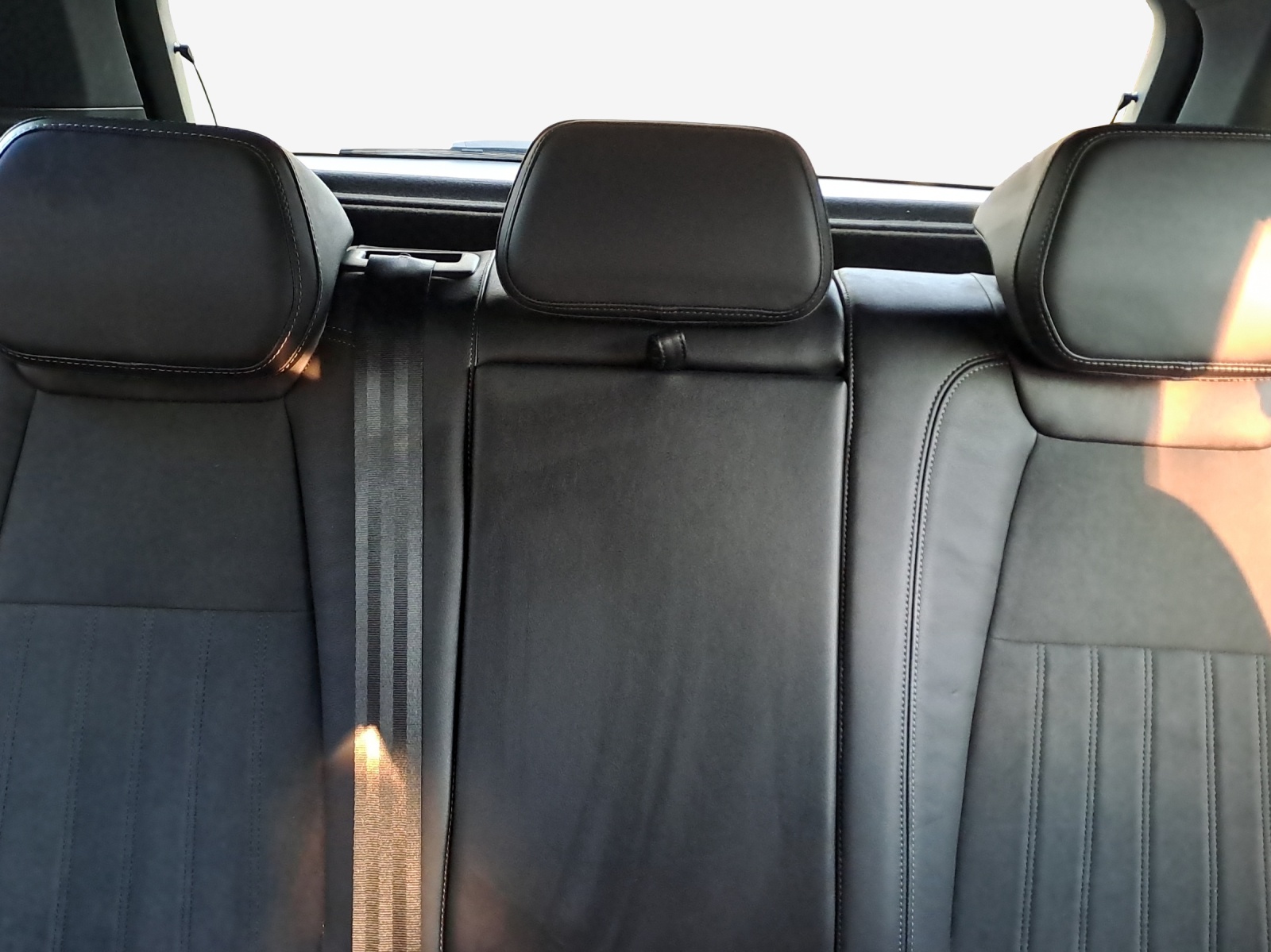 SKODA Karoq 2.0 TSI SportLine 4x4 DSG-image-11