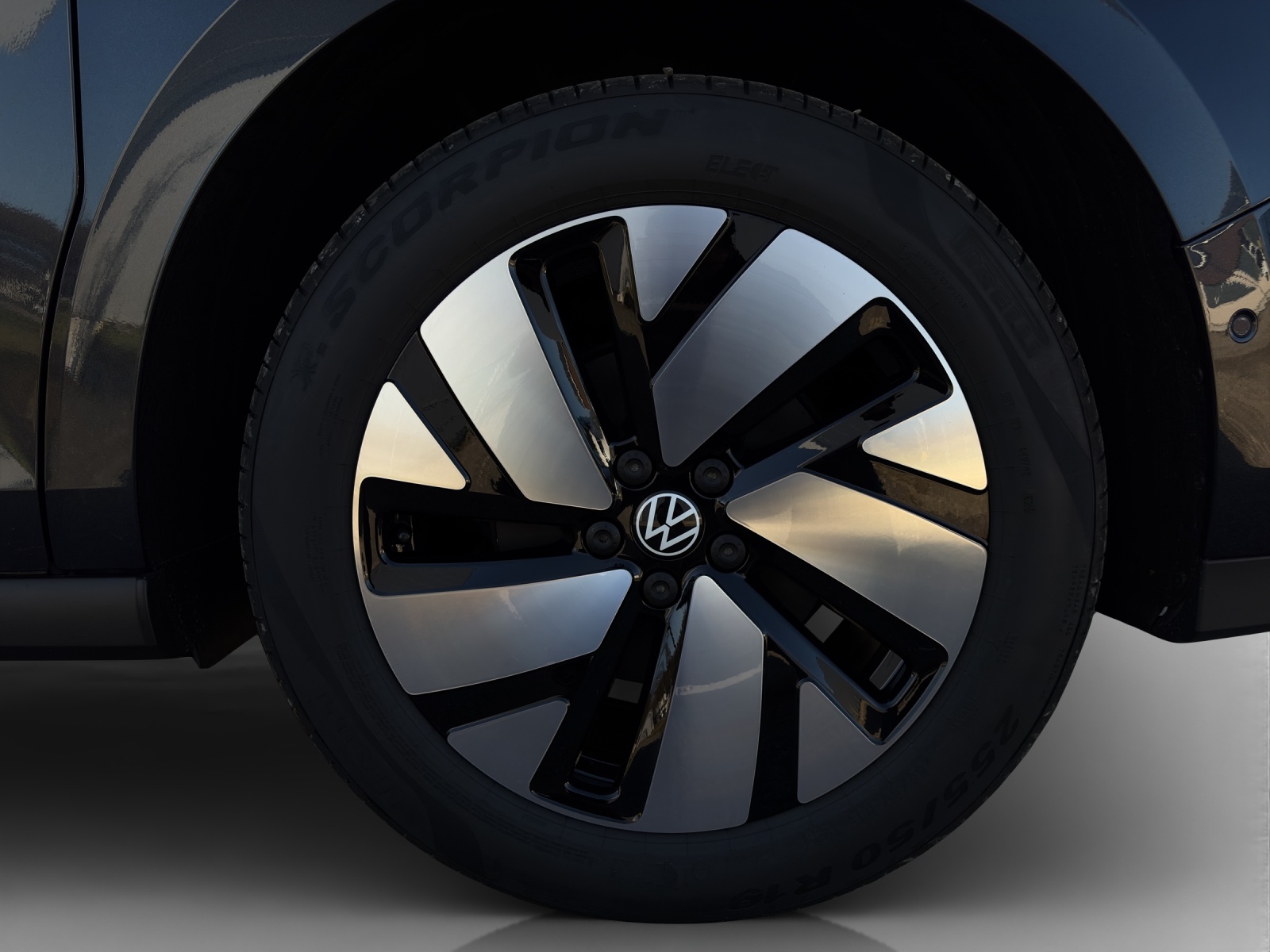 VW ID. Buzz Pro Energy 79/84kWh 2988mm-image-15