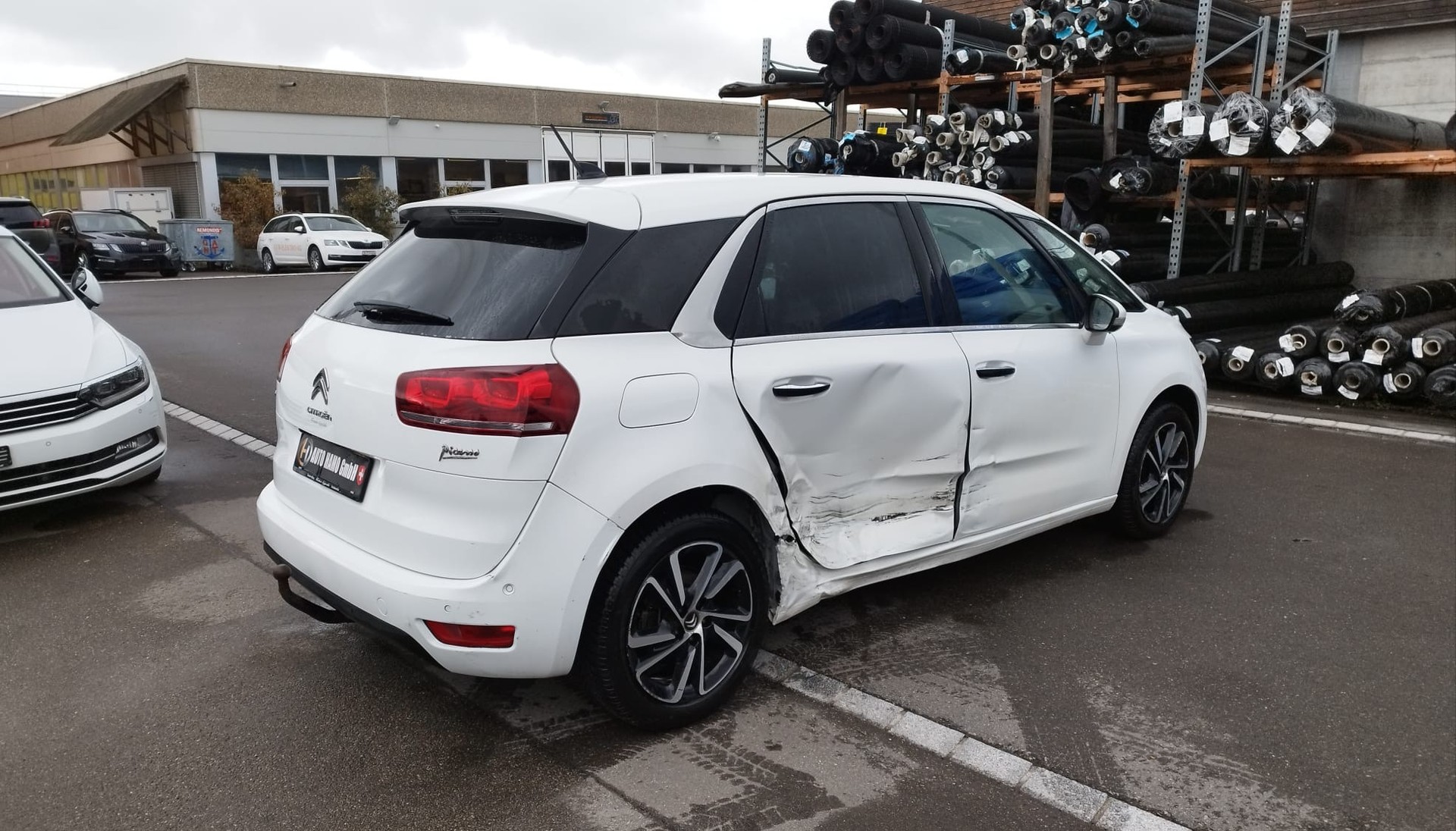 CITROEN C4 Picasso 1.2 Pure Tech Feel EAT6-image-6