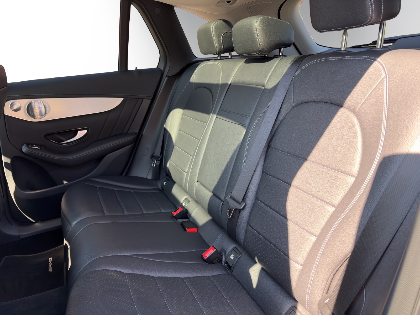 Image MERCEDES-BENZ GLC-300 GLC 300 AMG Line 4Matic