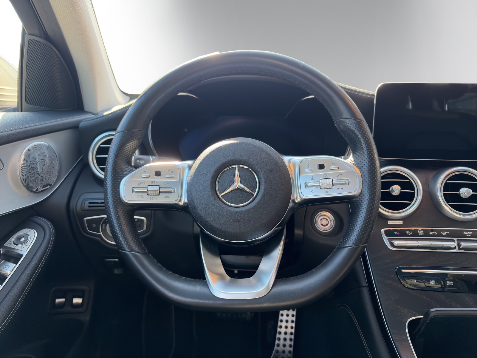 Image MERCEDES-BENZ GLC-300 GLC 300 AMG Line 4Matic