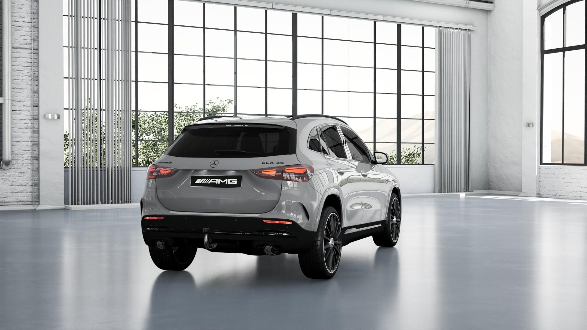 MERCEDES-BENZ GLA 35 AMG 4matic-image-3