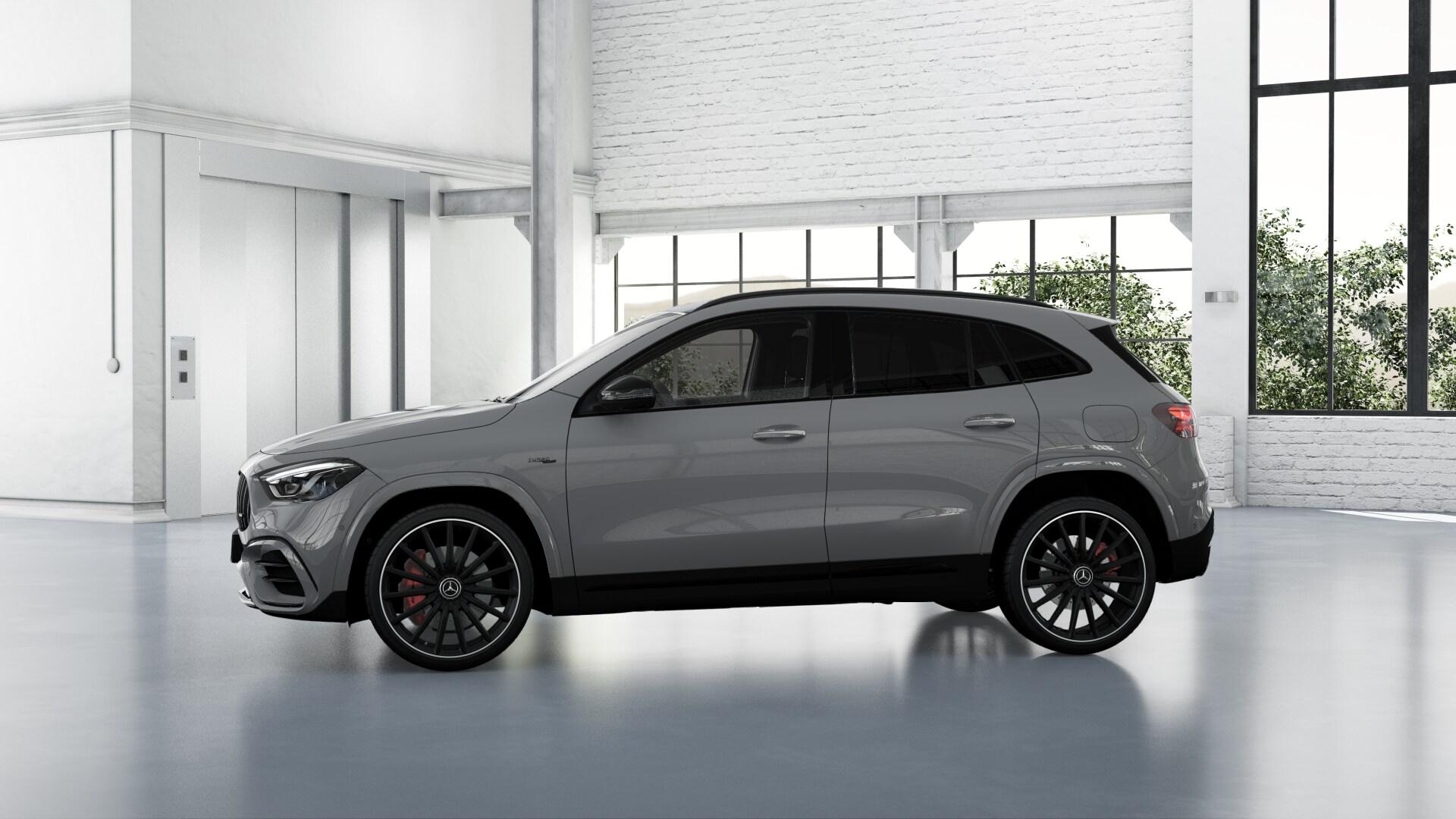 MERCEDES-BENZ GLA 35 AMG 4matic-image-1