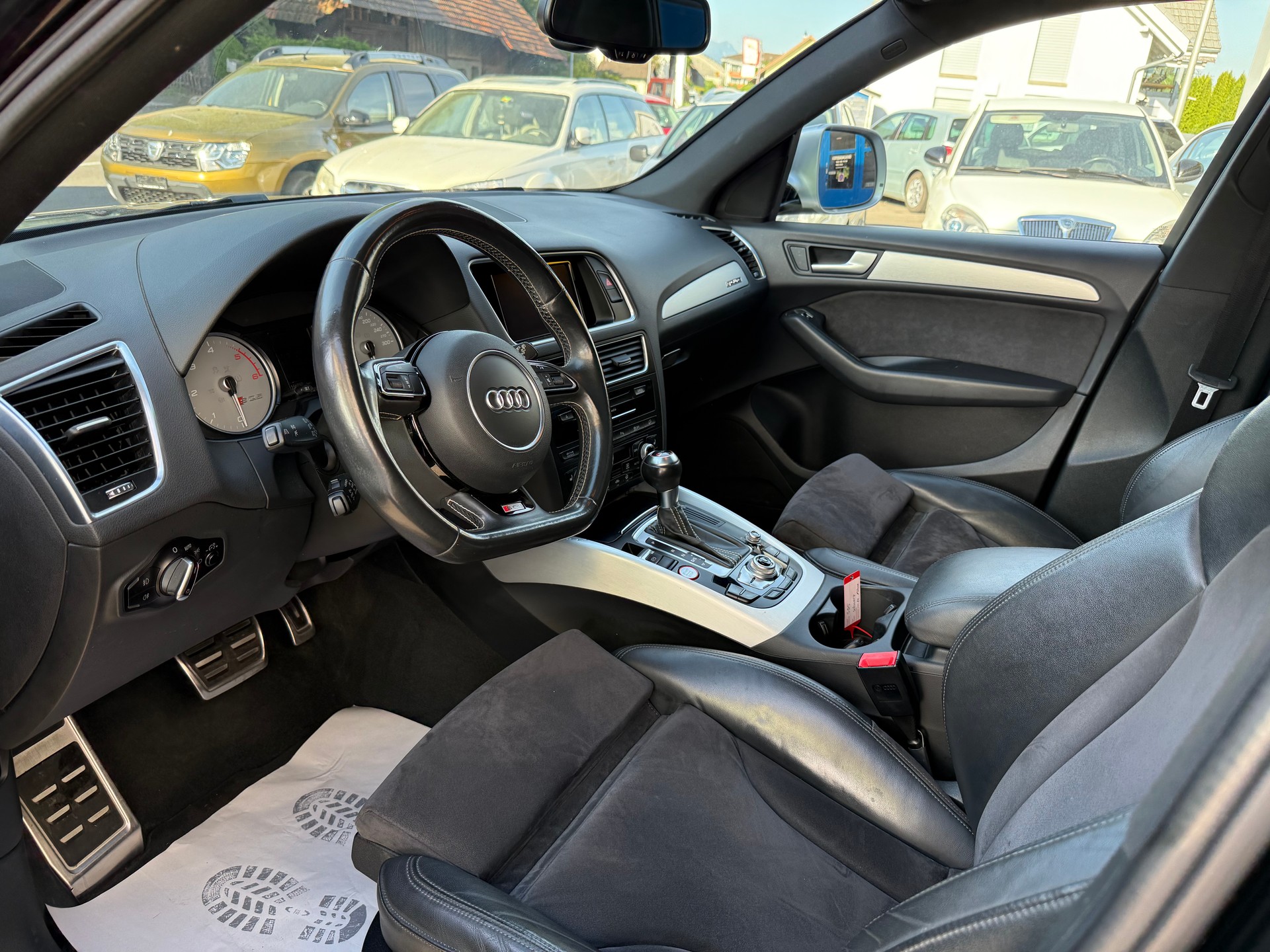 AUDI SQ5 3.0 TDI quattro tiptronic-image-8