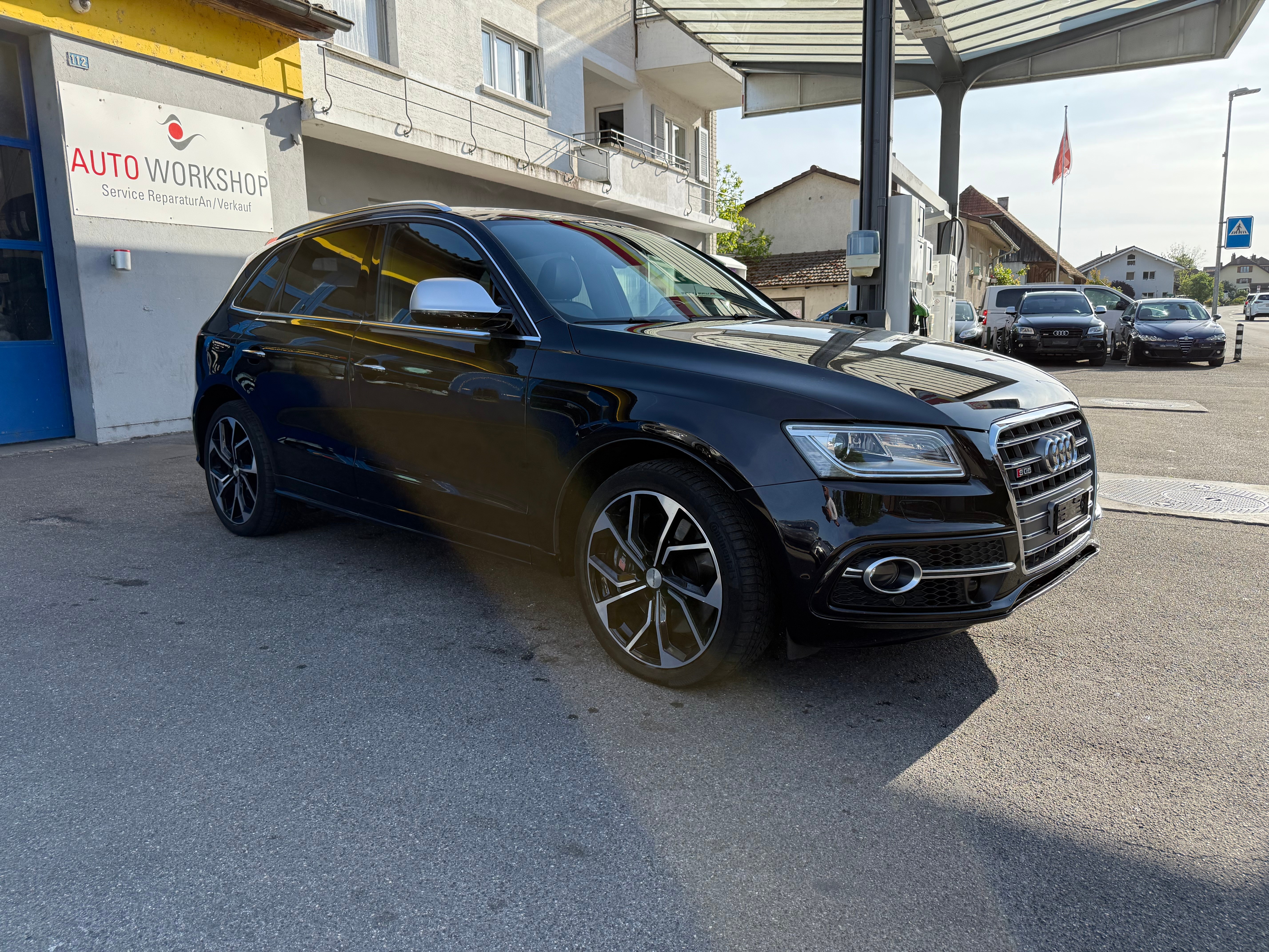 Car photo