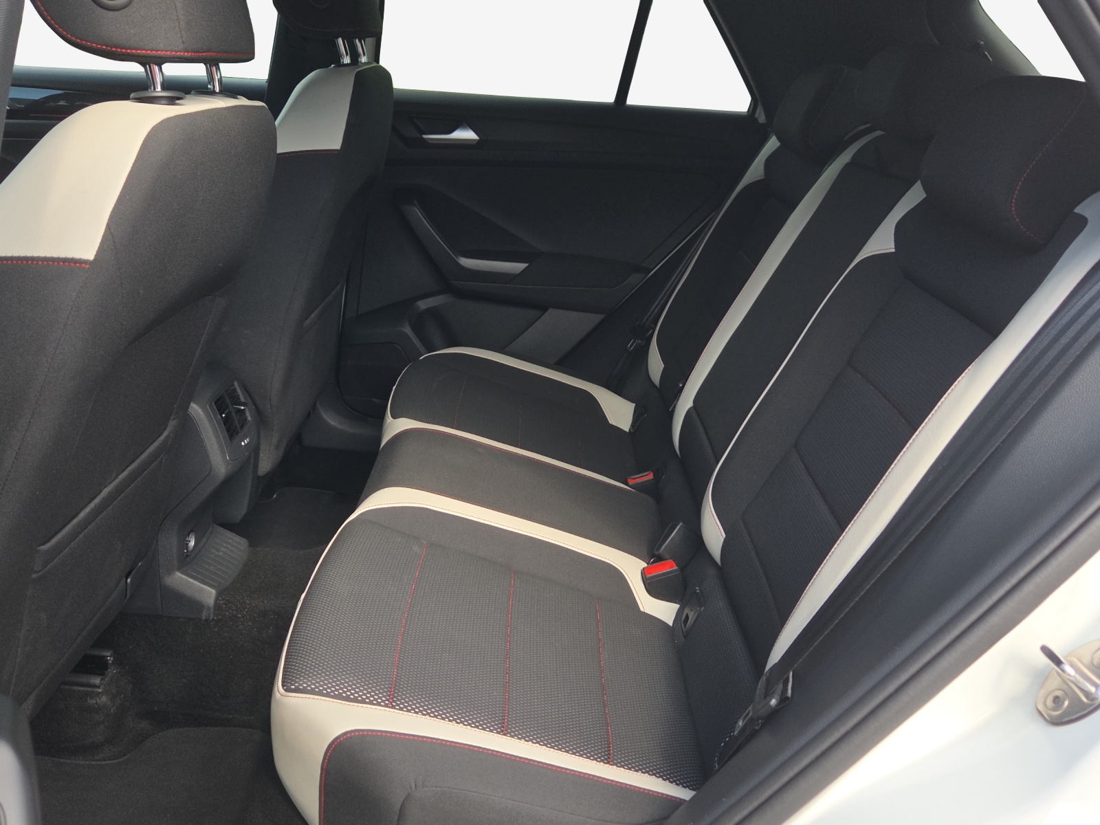 VW T-Roc 2.0 TDI SCR Sport DSG 4Motion-image-11