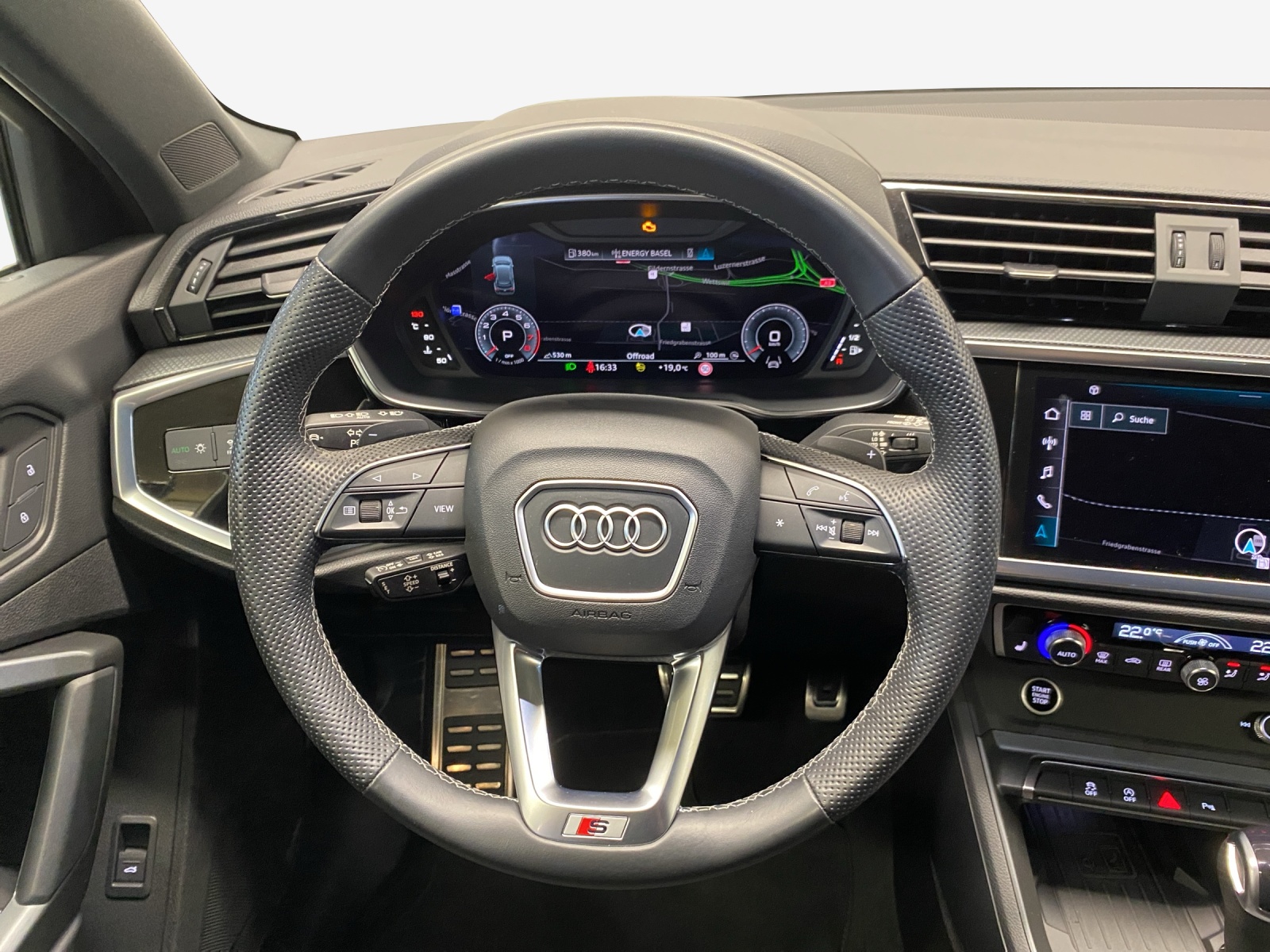 AUDI Q3 35 TFSI S line S-tronic-image-9