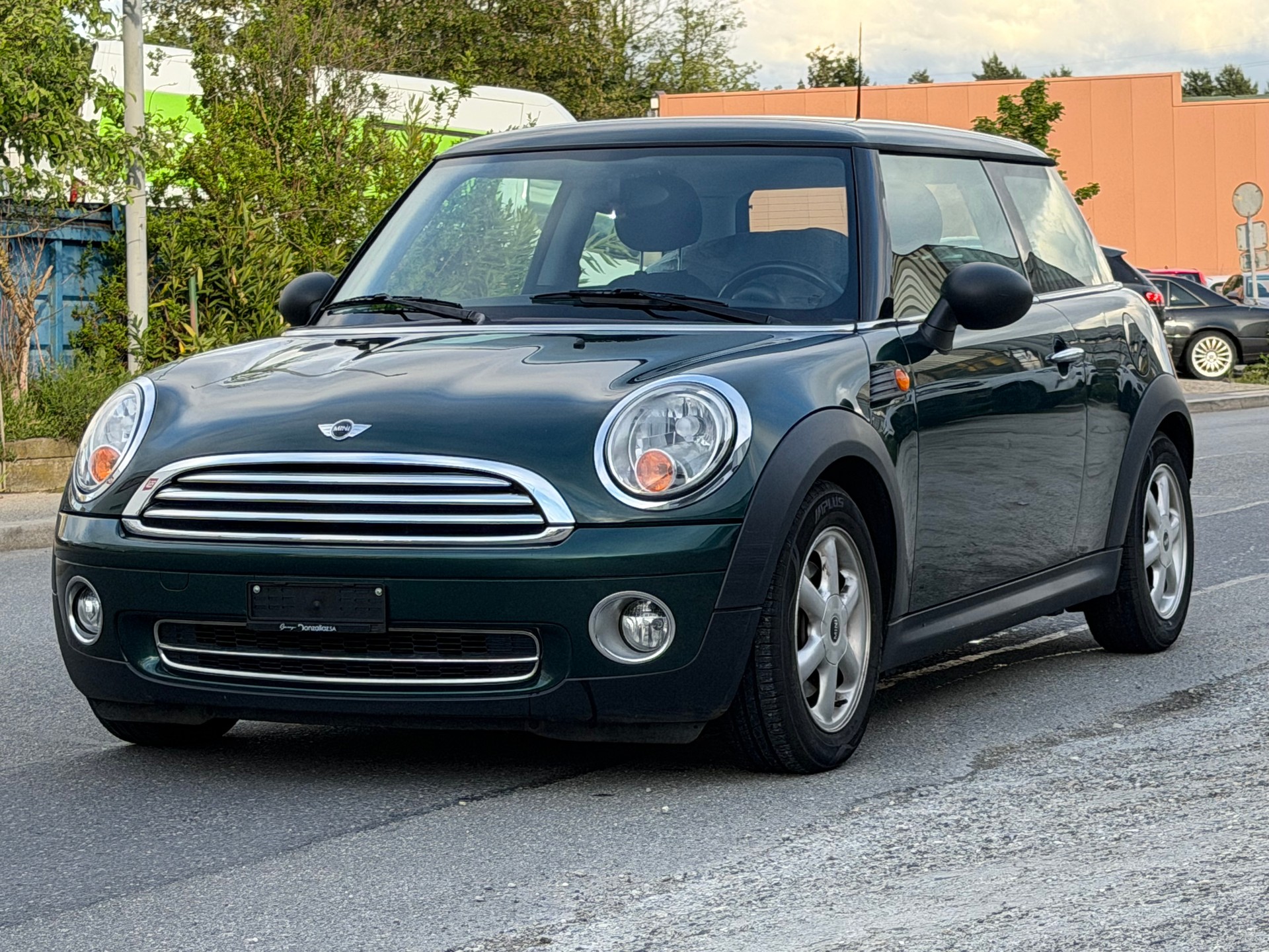 MINI One Steptronic-image-3