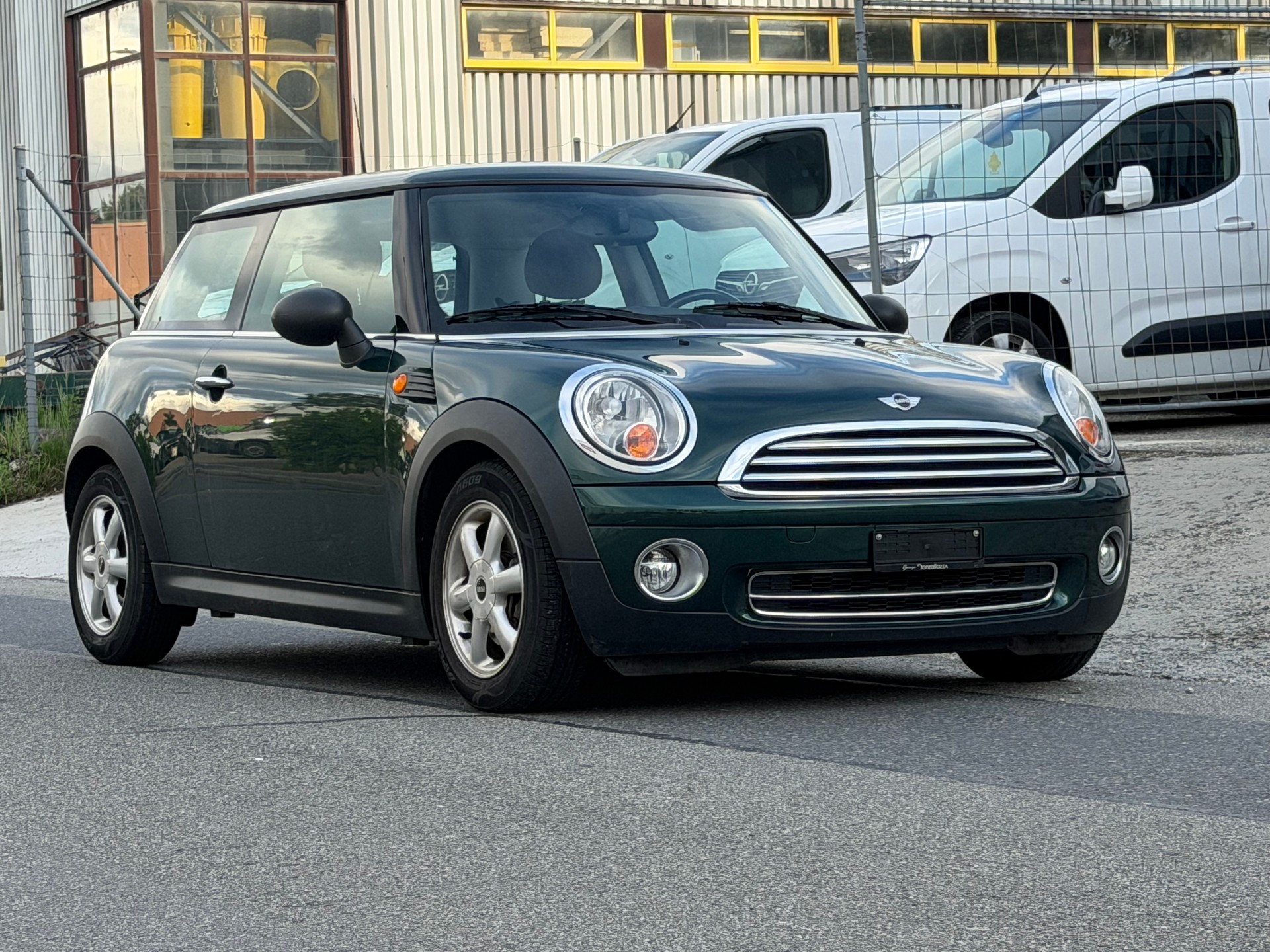 MINI One Steptronic-image-4