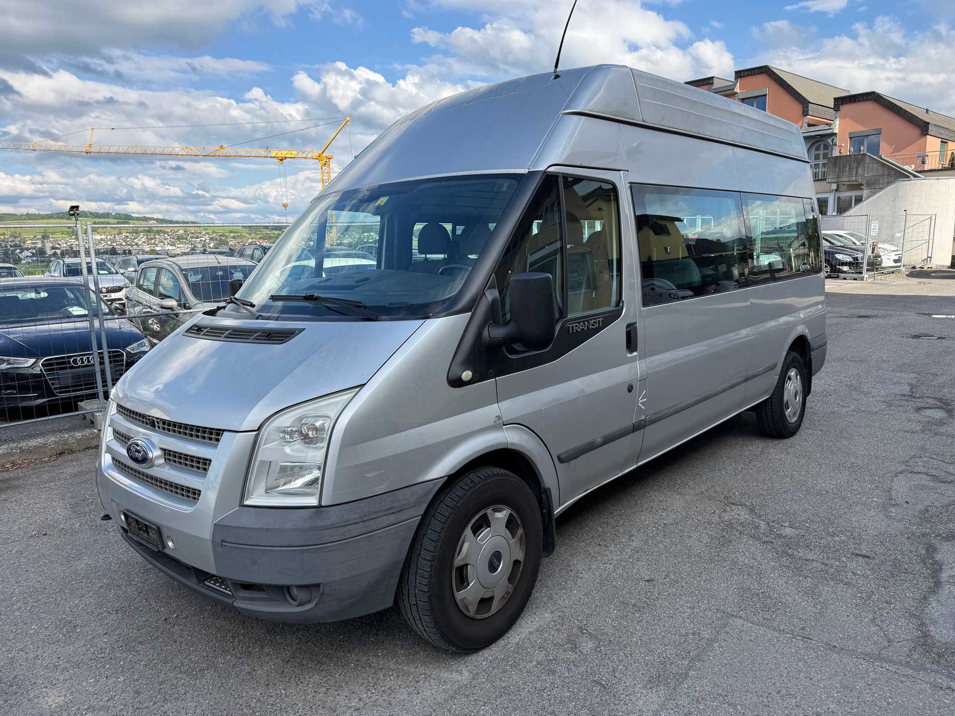 FORD Transit 350L Level 3