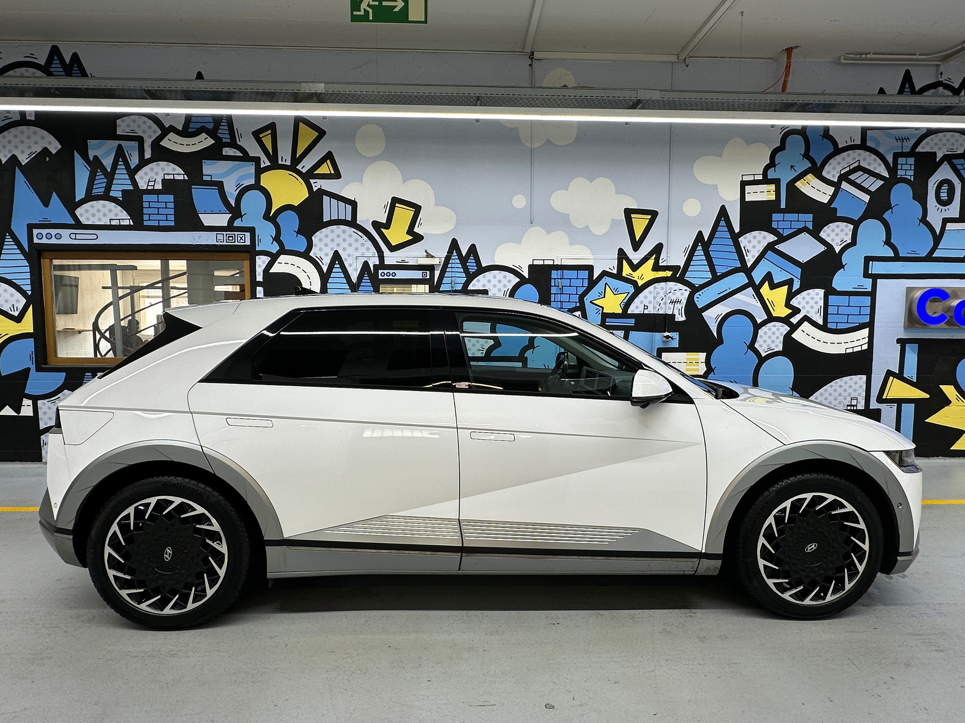 HYUNDAI Ioniq 5 72kWh Vertex 4WD-image-1